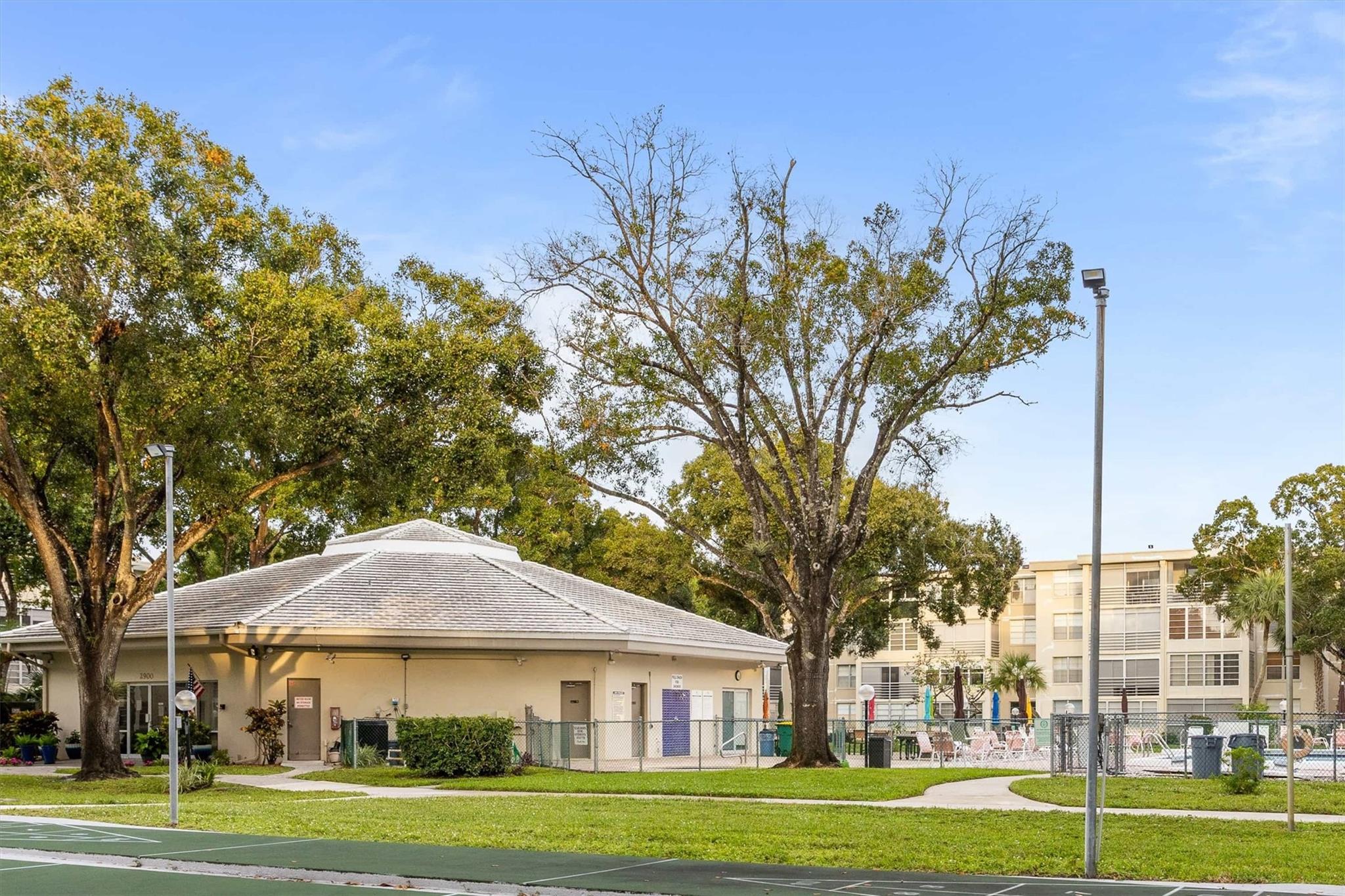 CYPRESS CHASE - Residential