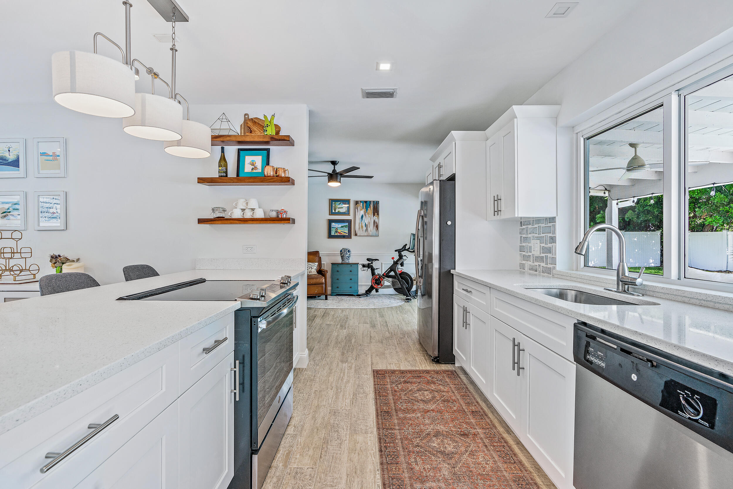 Tequesta Country Club - Residential