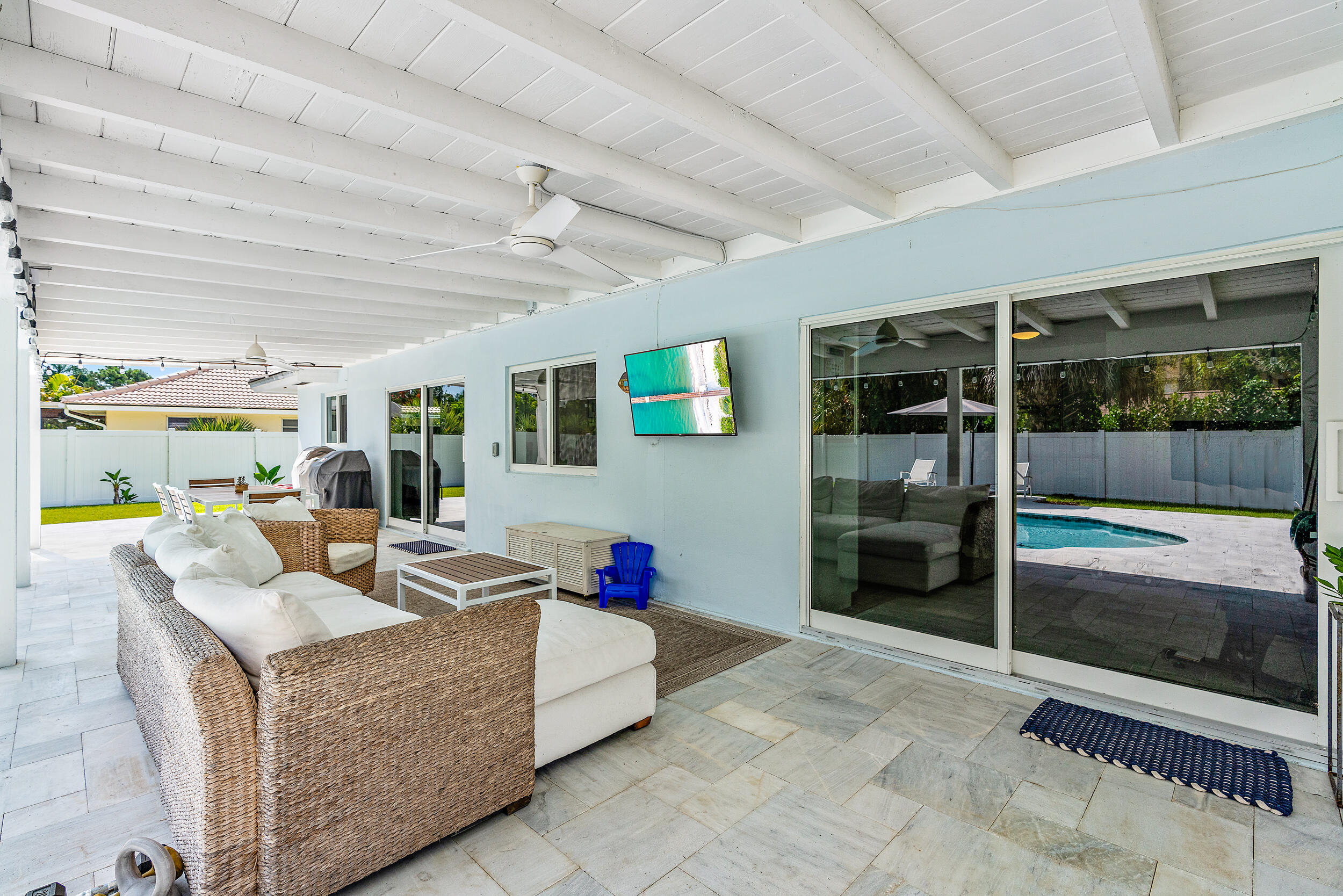 Tequesta Country Club - Residential