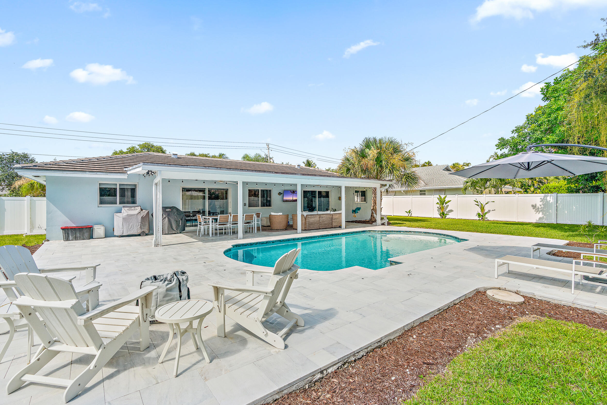 Tequesta Country Club - Residential