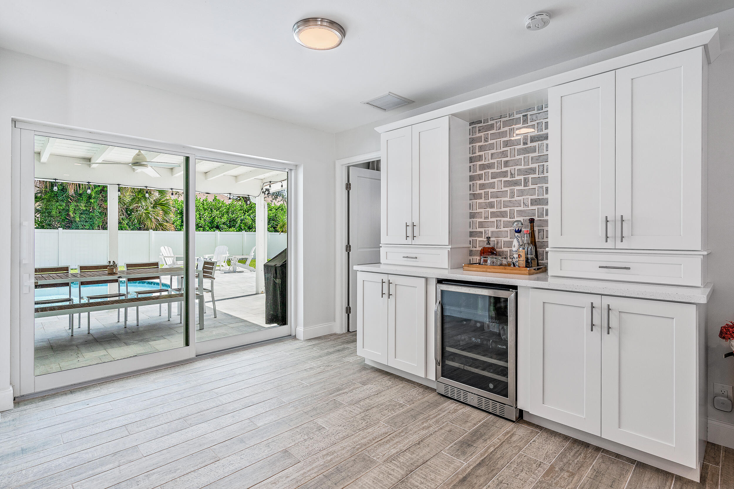 Tequesta Country Club - Residential