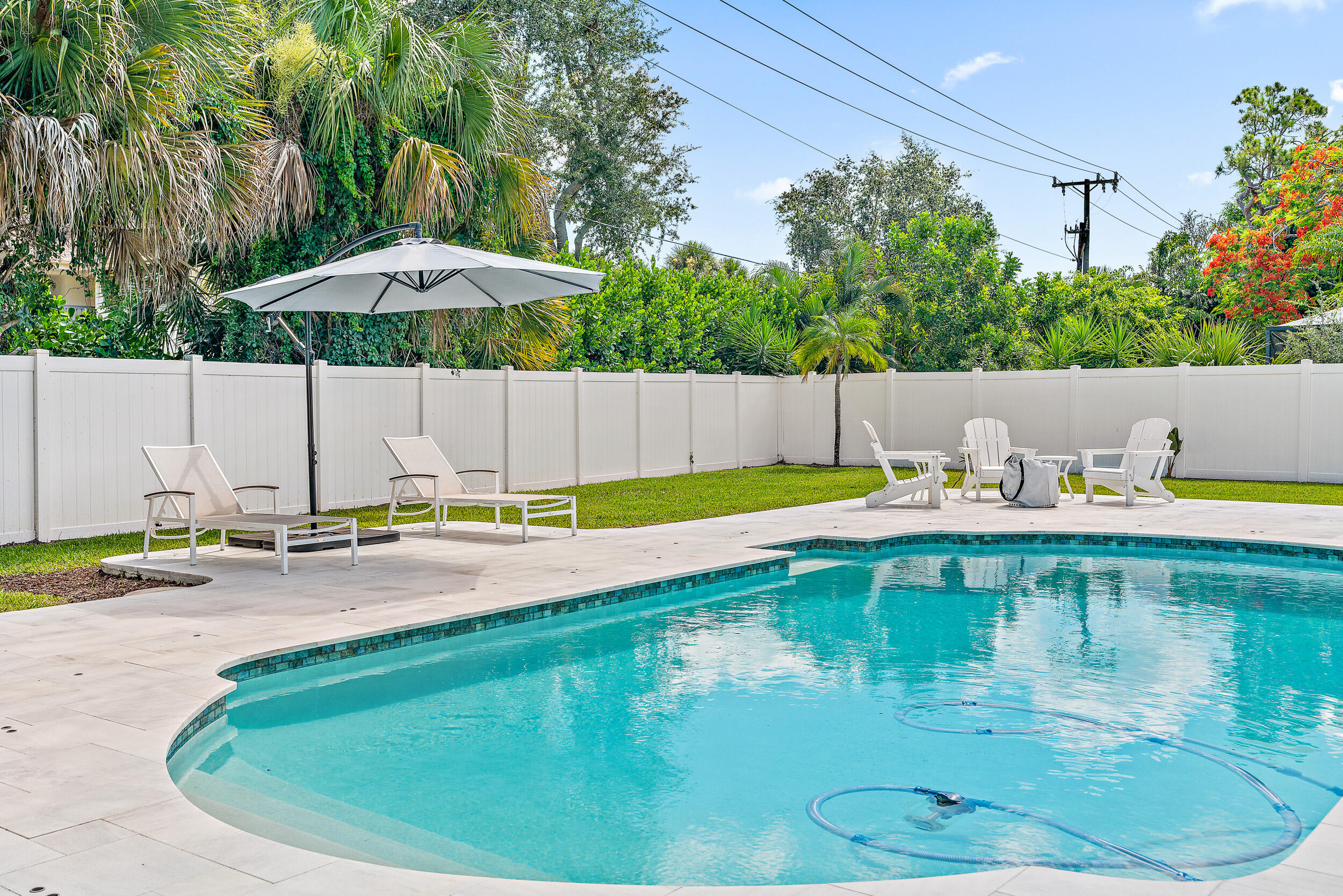 Tequesta Country Club - Residential