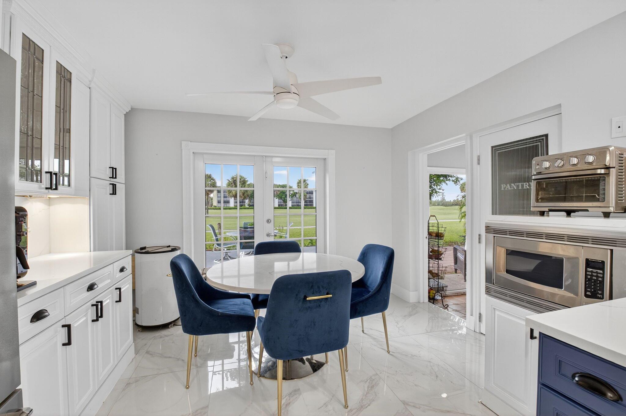 SANDALFOOT COVE SEC 11 - Residential