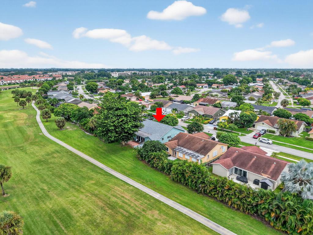 SANDALFOOT COVE SEC 11 - Residential