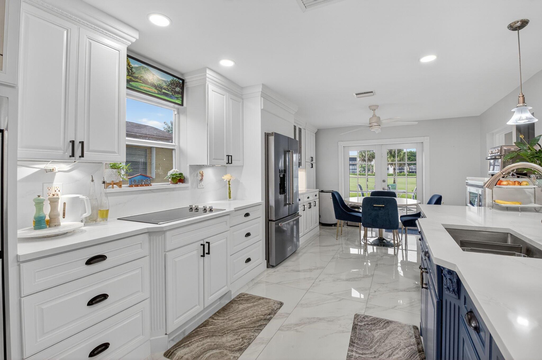 SANDALFOOT COVE SEC 11 - Residential