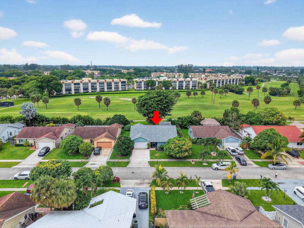 SANDALFOOT COVE SEC 11 - Residential