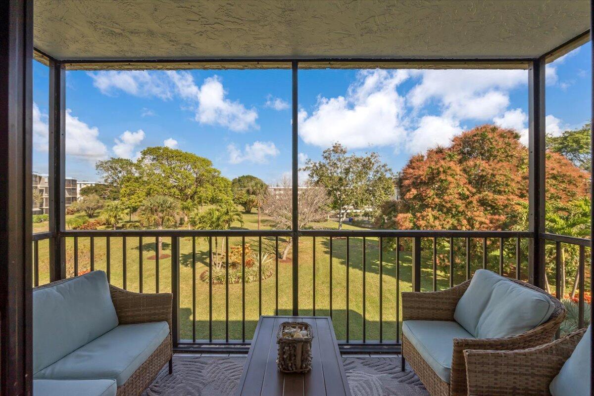 OCEAN PARKS CONDO - Residential