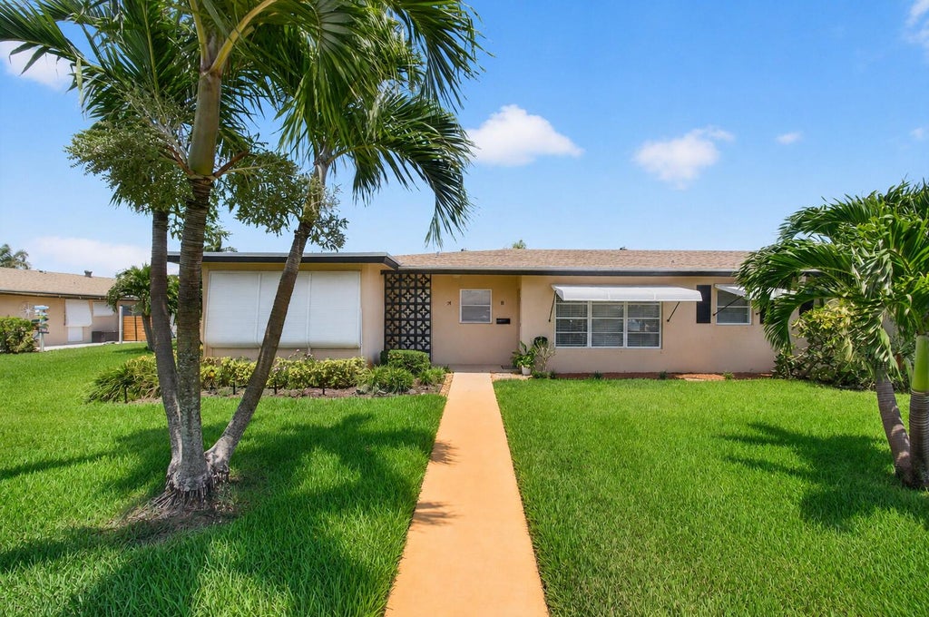 Photo of 1007 South Drive, Delray Beach, FL 33445 (MLS # B26048964)