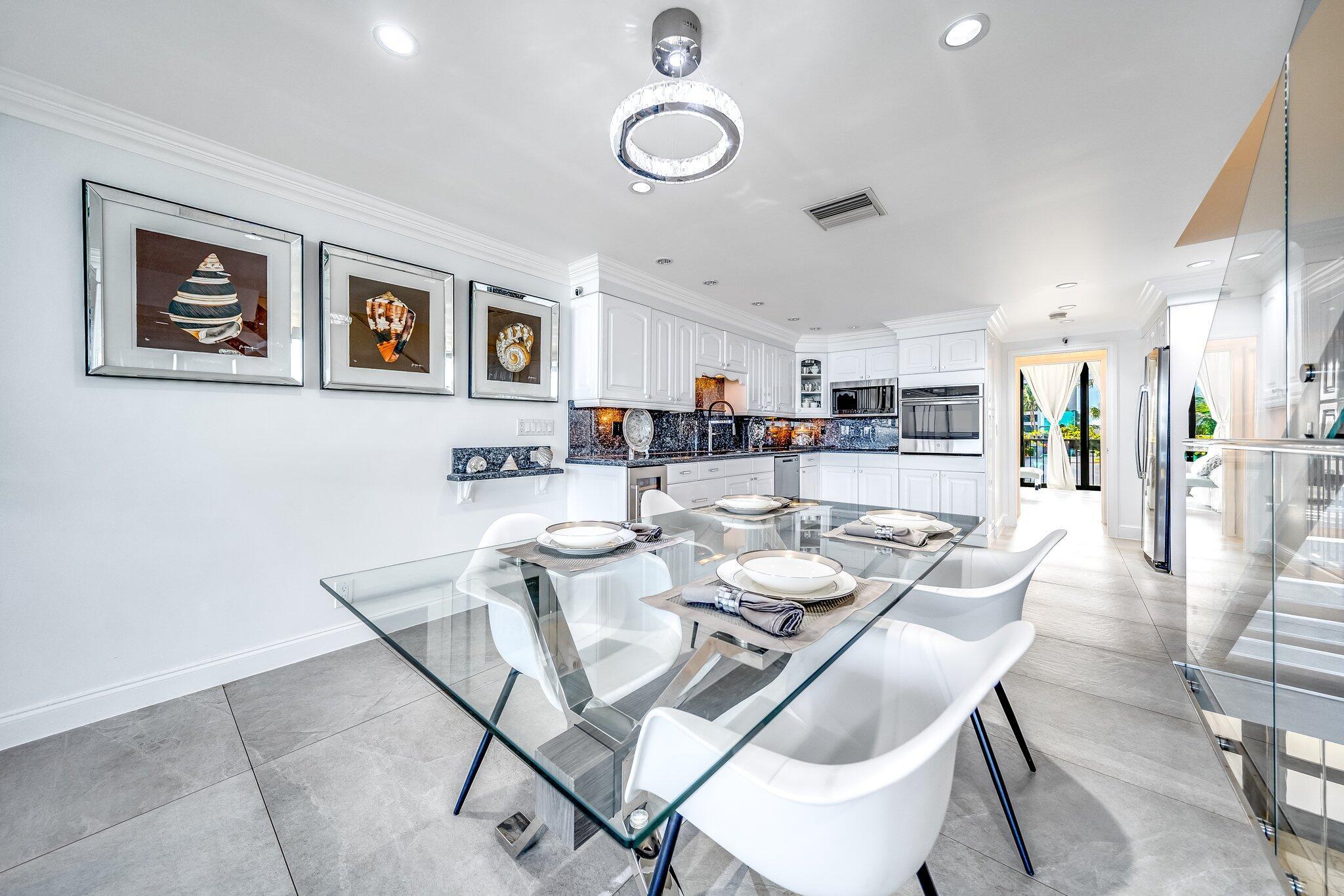 COSTA DEL REY CONDO - Residential