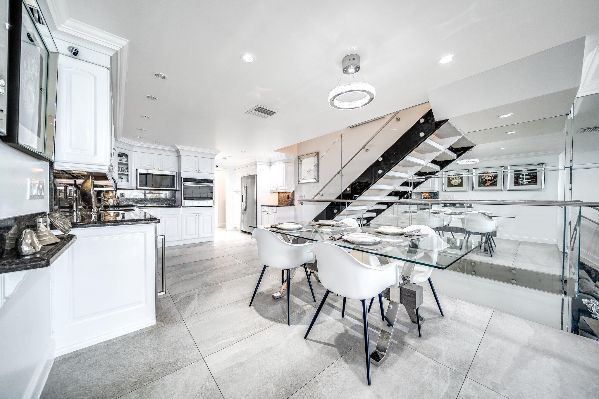 COSTA DEL REY CONDO - Residential