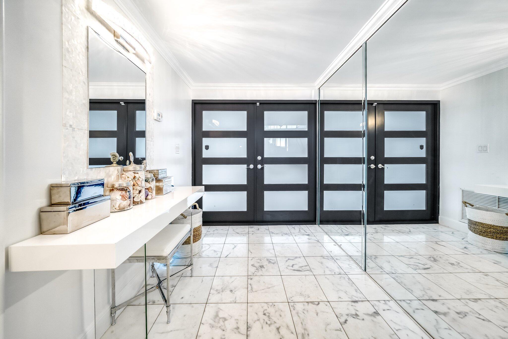 COSTA DEL REY CONDO - Residential