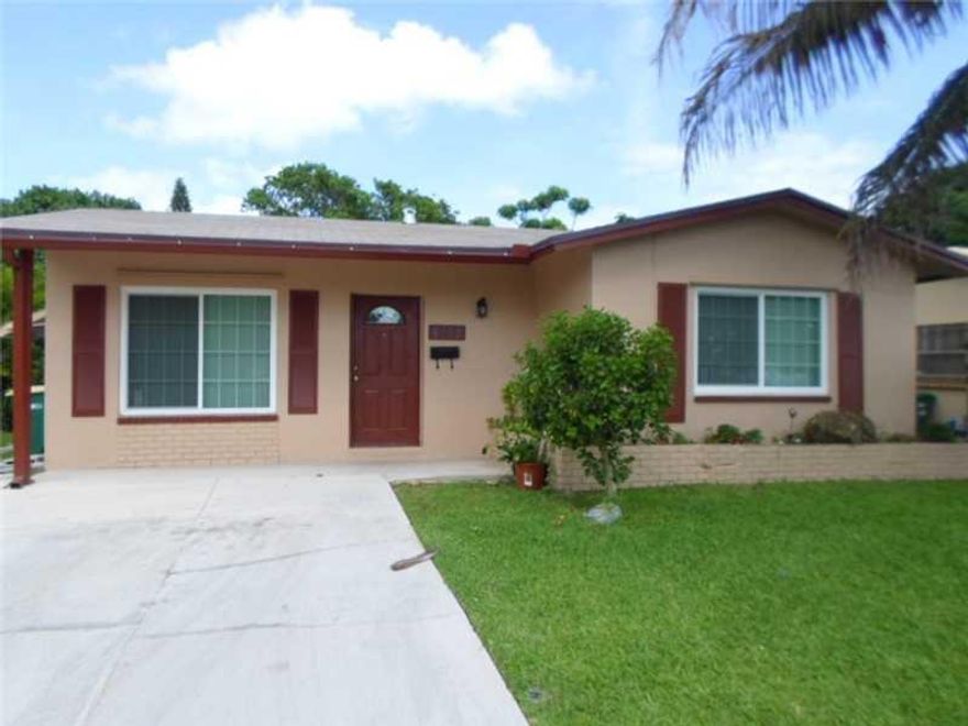 GREAT LOCATION - SOLD AS-IS - COMPLETELY REMODELED - 2BED AND 1 1/2 BATH - NEWER ROOF AND PAINTED - LARGE ROOMS - LOCATED IN A QUIET AND DESIRABLE COMMUNITY - EASY ACCESS TO MAJOR ROADS - NEAR SHOPPING AND RESTAURANTS -  SELLER IS MOTIVATED TO SALE - BRING YOUR BEST OFFER.