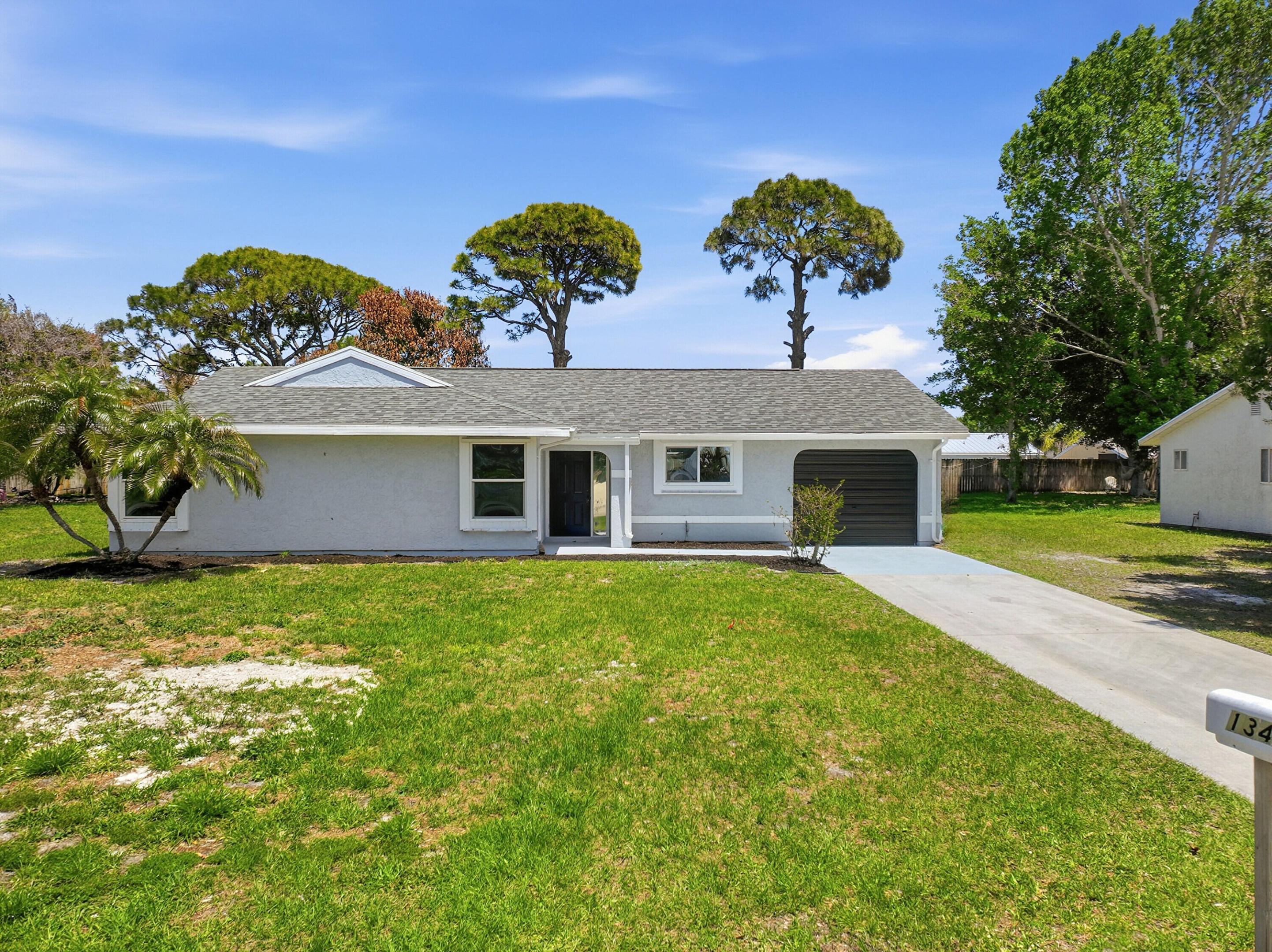 PORT ST LUCIE SECTION 49 - Residential