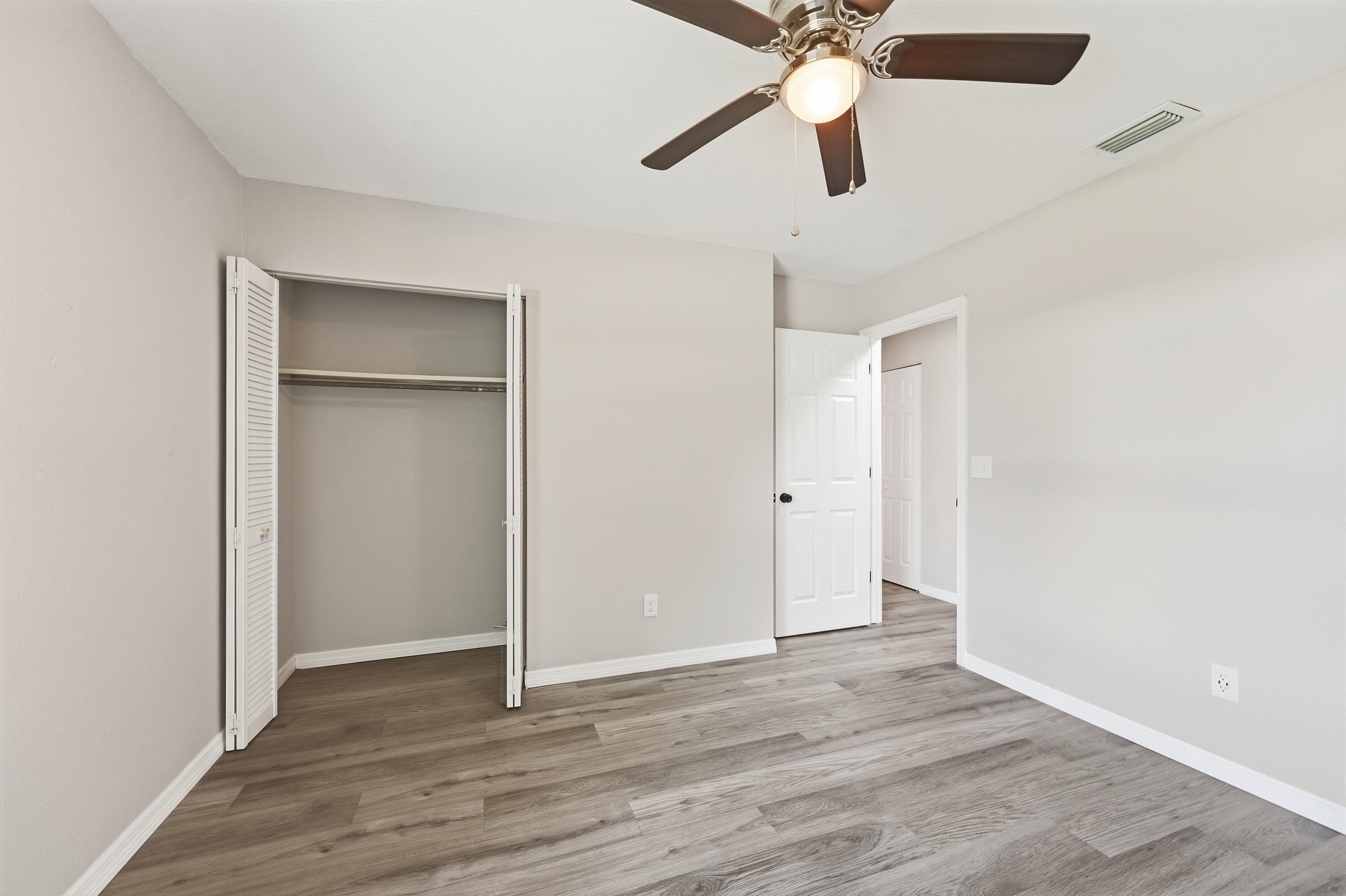 PORT ST LUCIE SECTION 49 - Residential