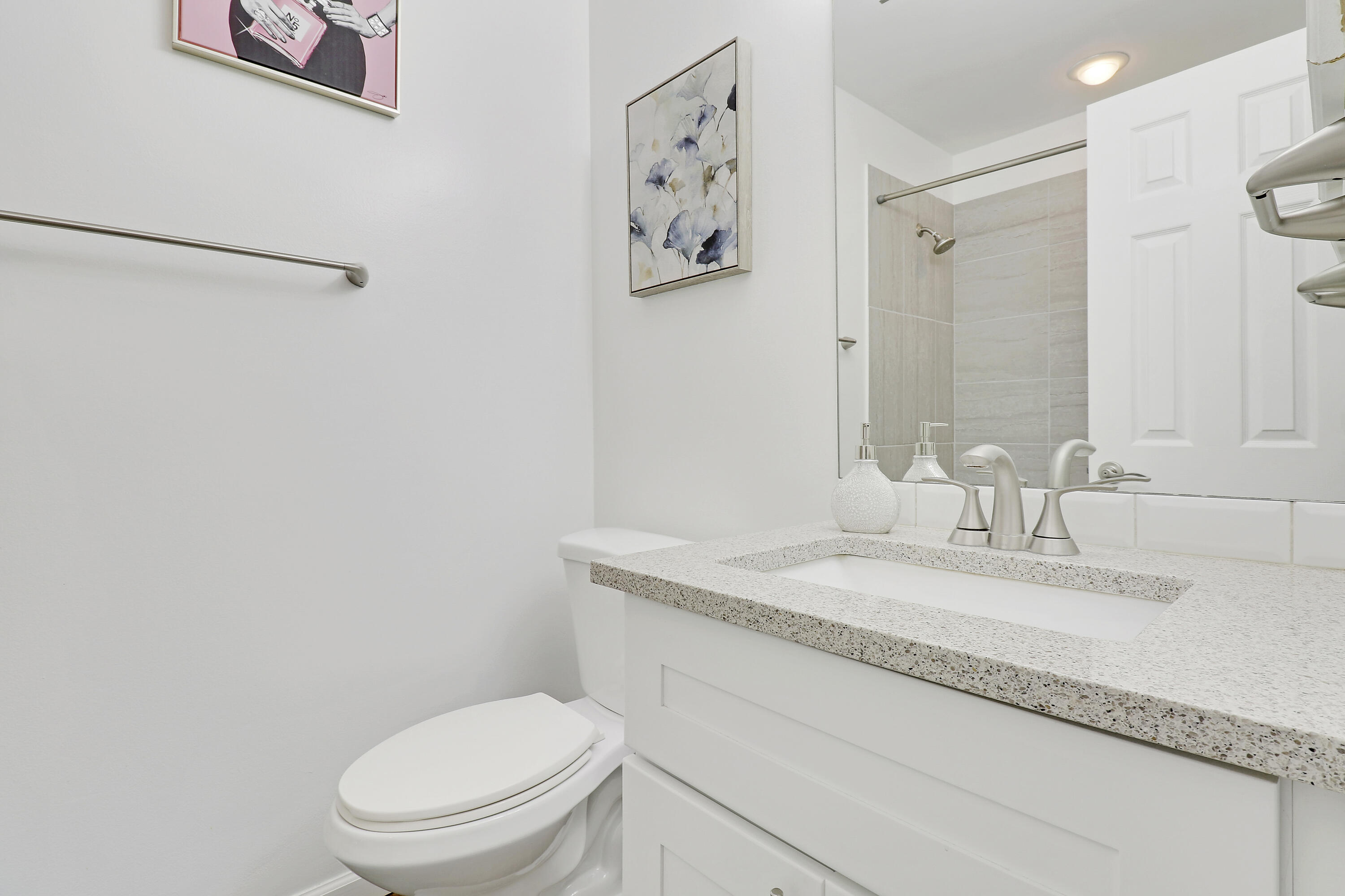 KEYSTONE CONDO - Residential