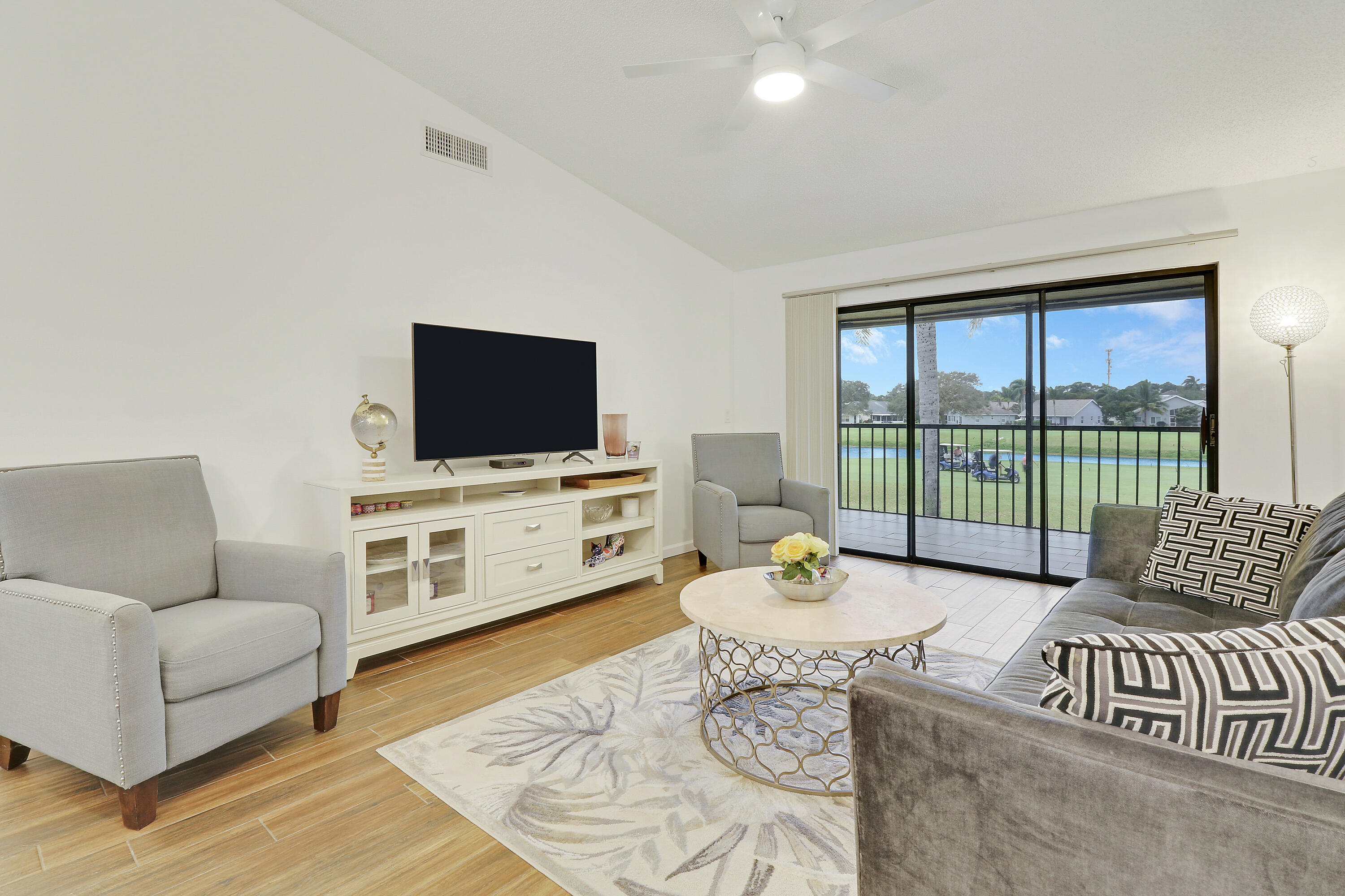 KEYSTONE CONDO - Residential
