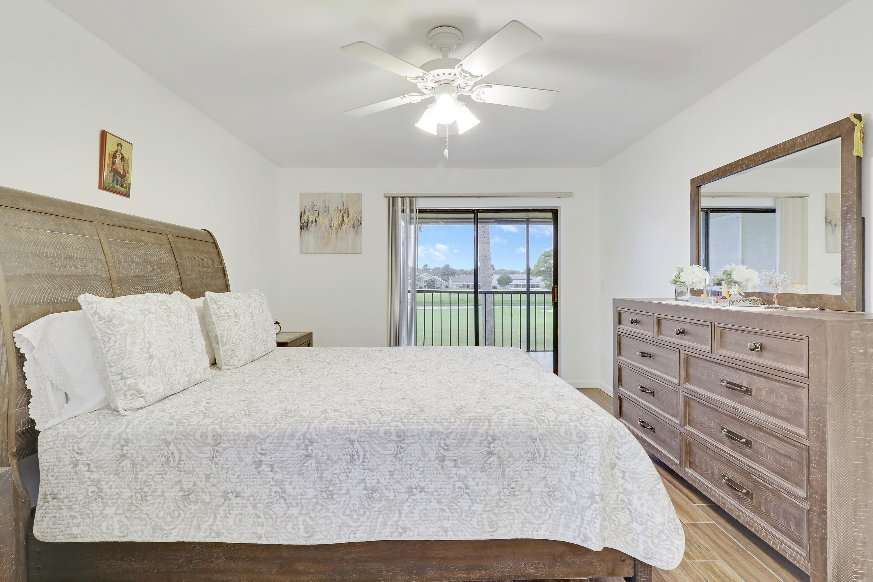KEYSTONE CONDO - Residential