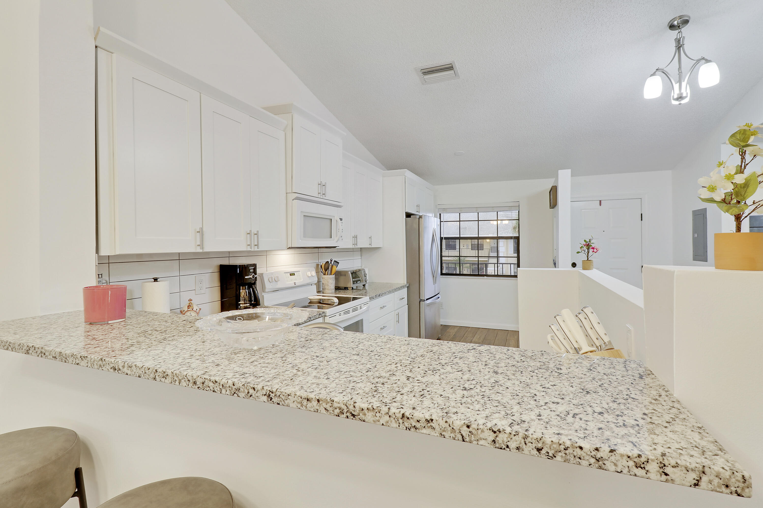 KEYSTONE CONDO - Residential
