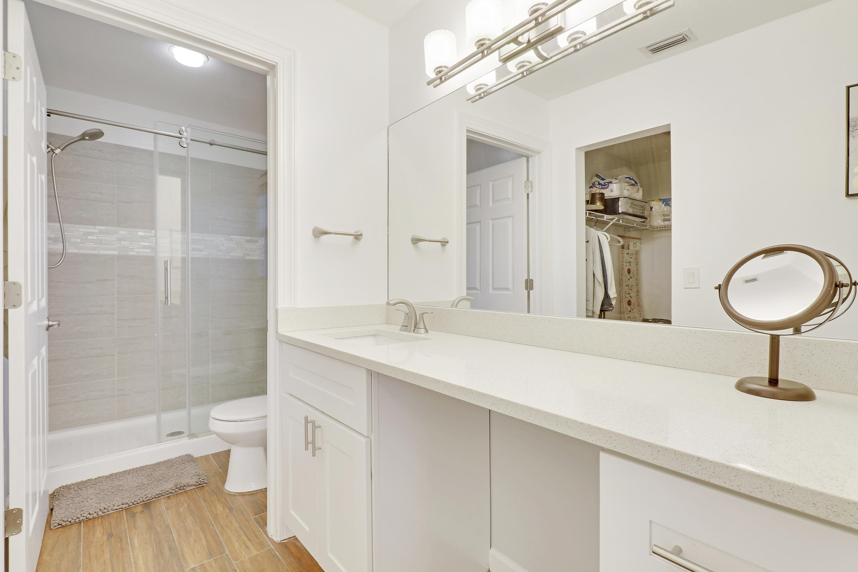 KEYSTONE CONDO - Residential