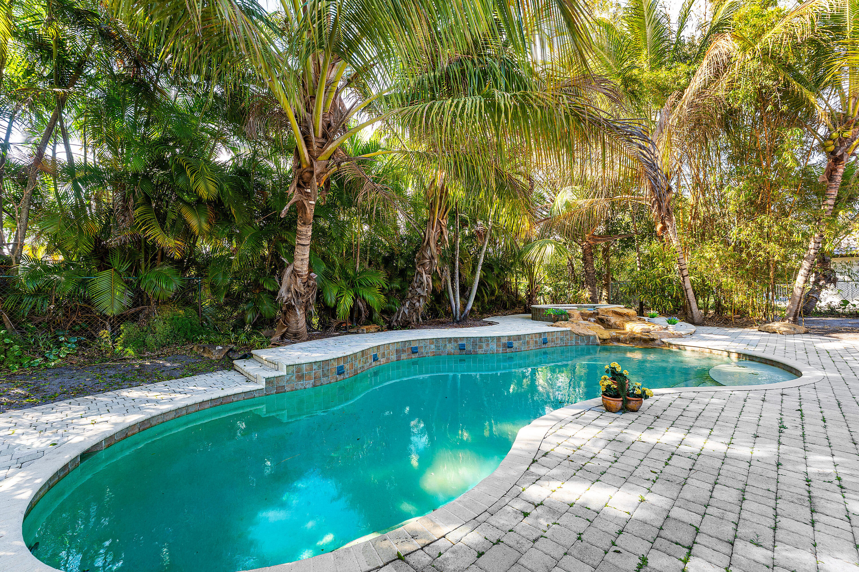 PINE TREE GOLF CLUB - Residential