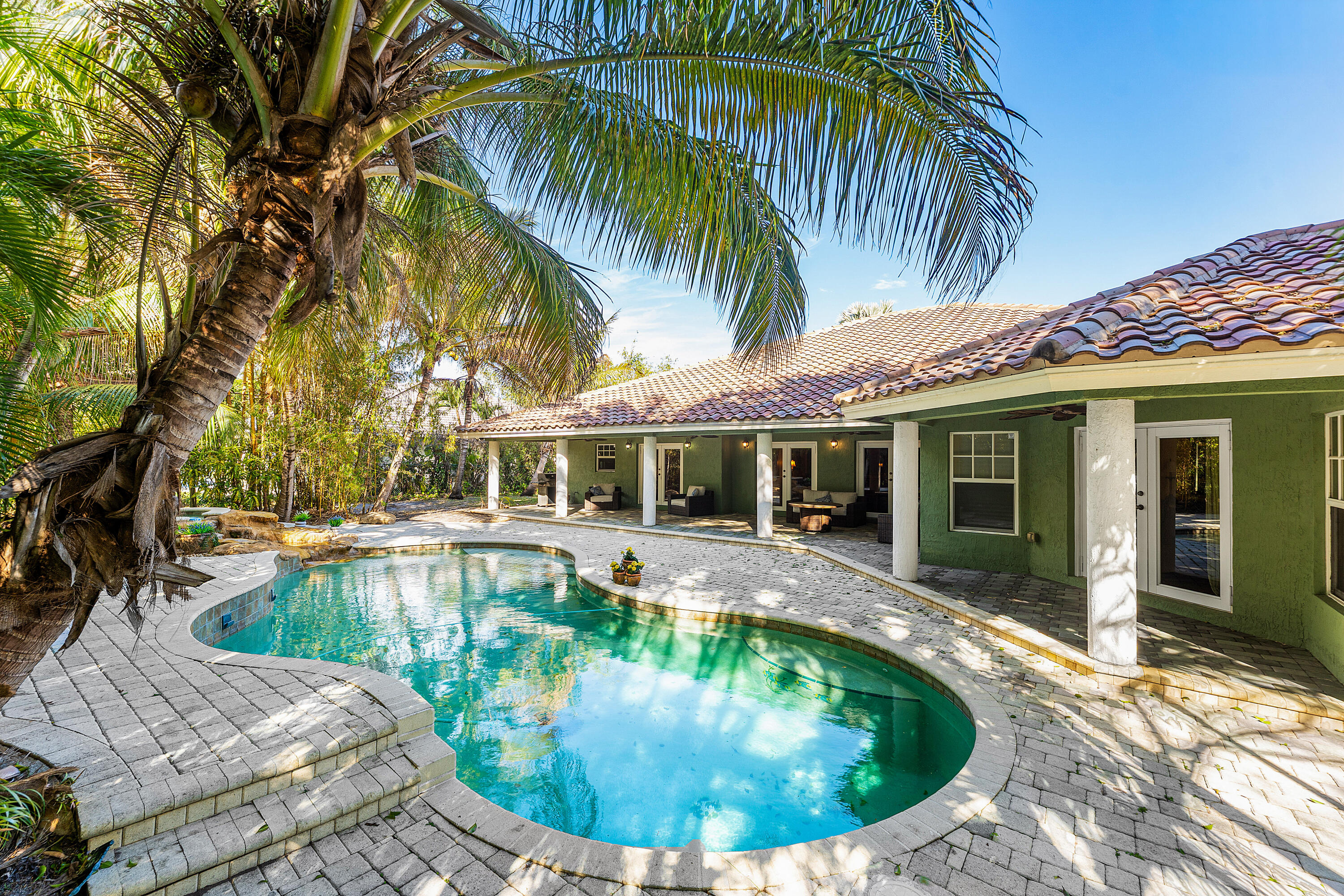 PINE TREE GOLF CLUB - Residential