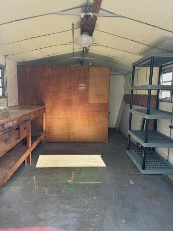 TAYLOR CREEK - Residential