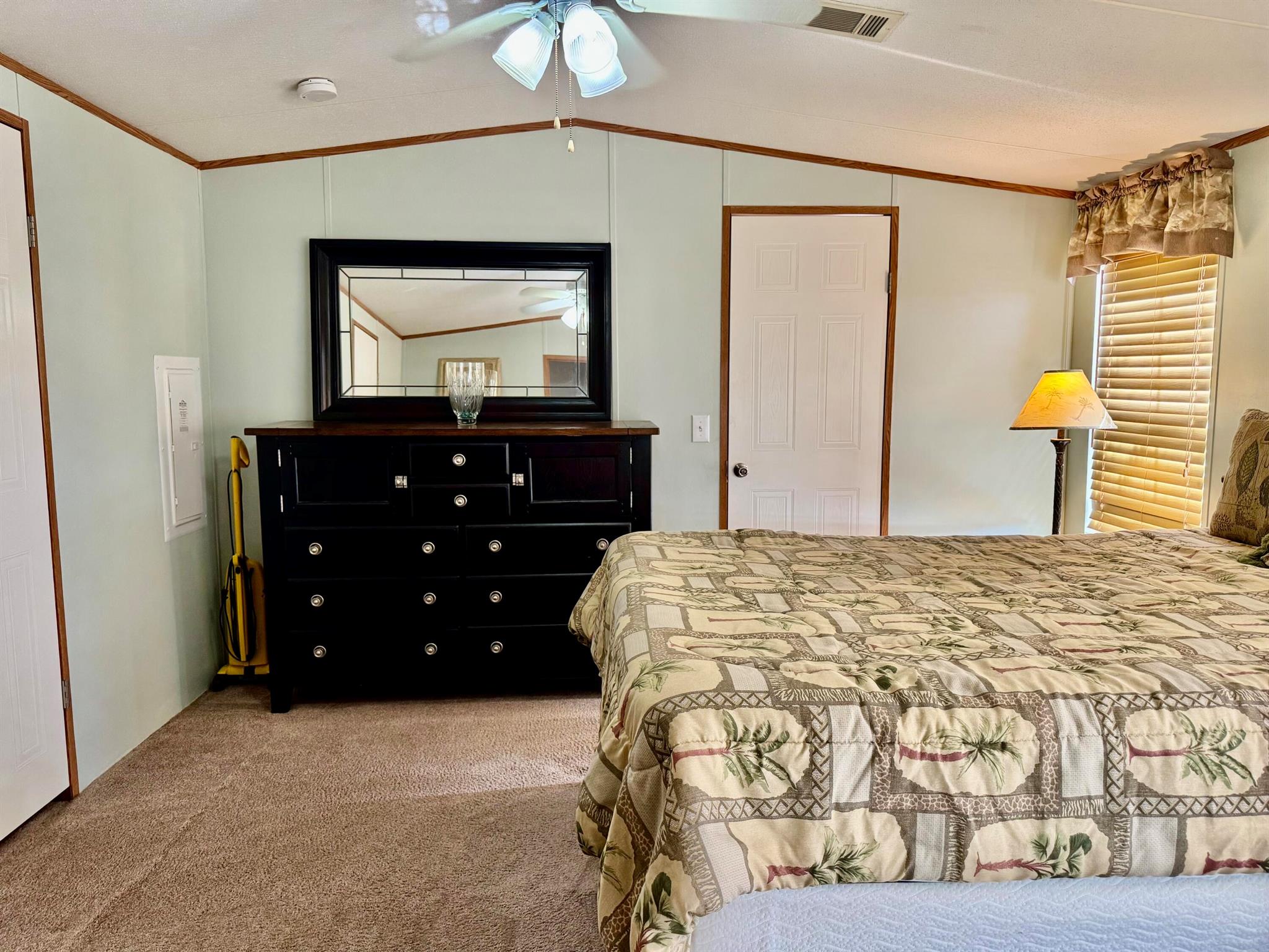 TAYLOR CREEK - Residential