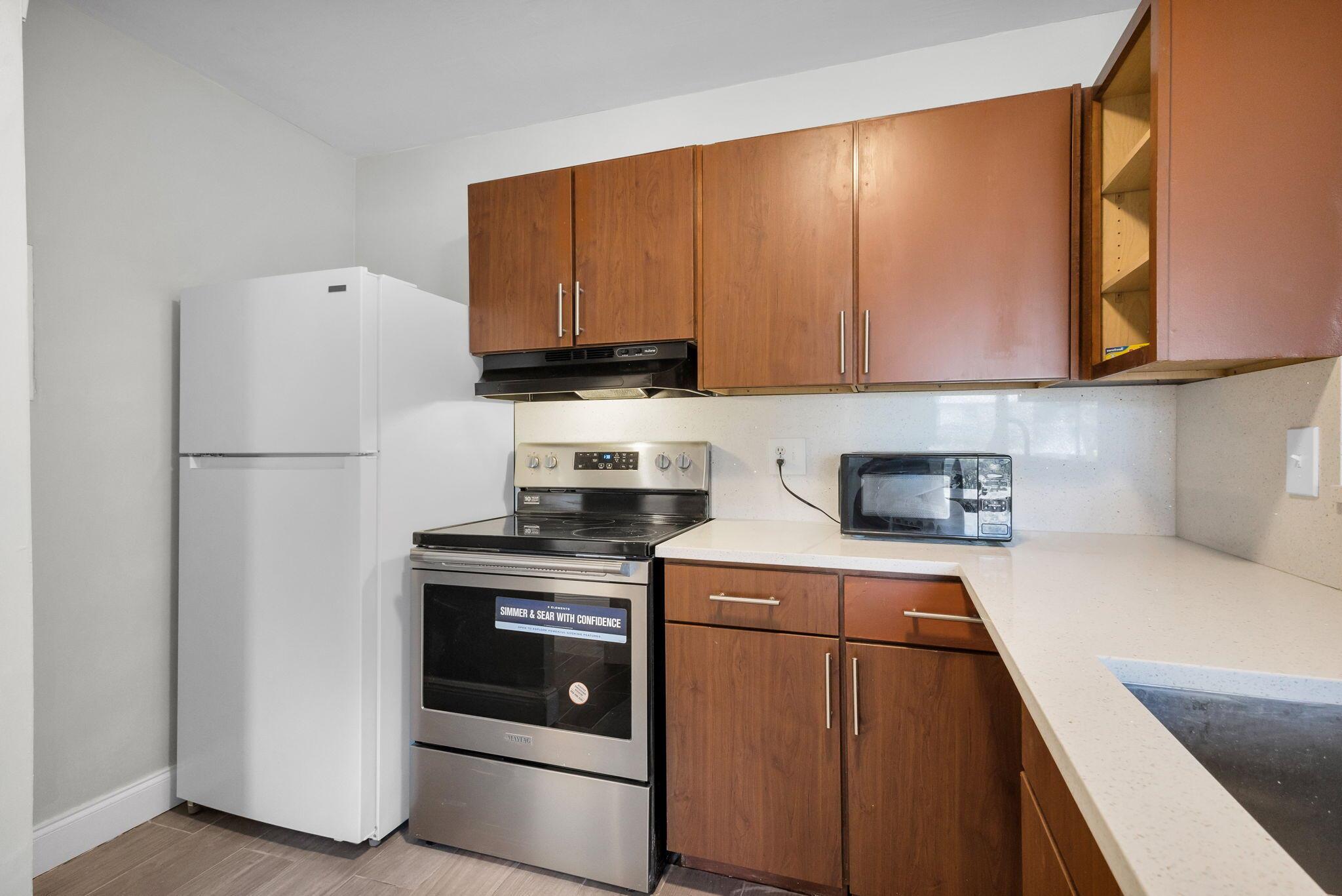 Pine Club Village 1 - Residential Lease