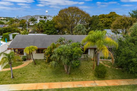Property photo of 723 N 7th Street, Lantana, FL 33462