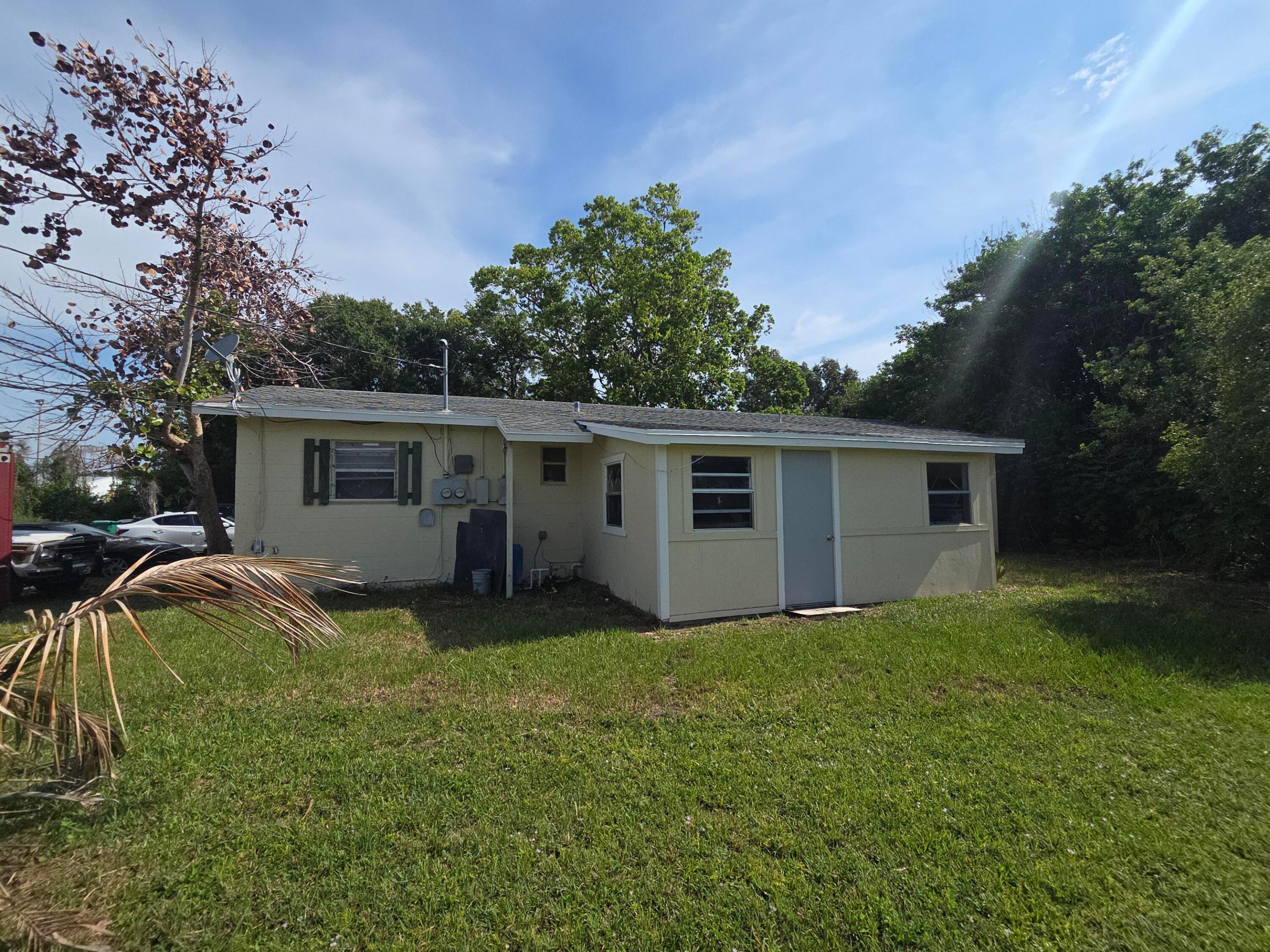 DIXIELAND SUBDIVISION - Residential Income