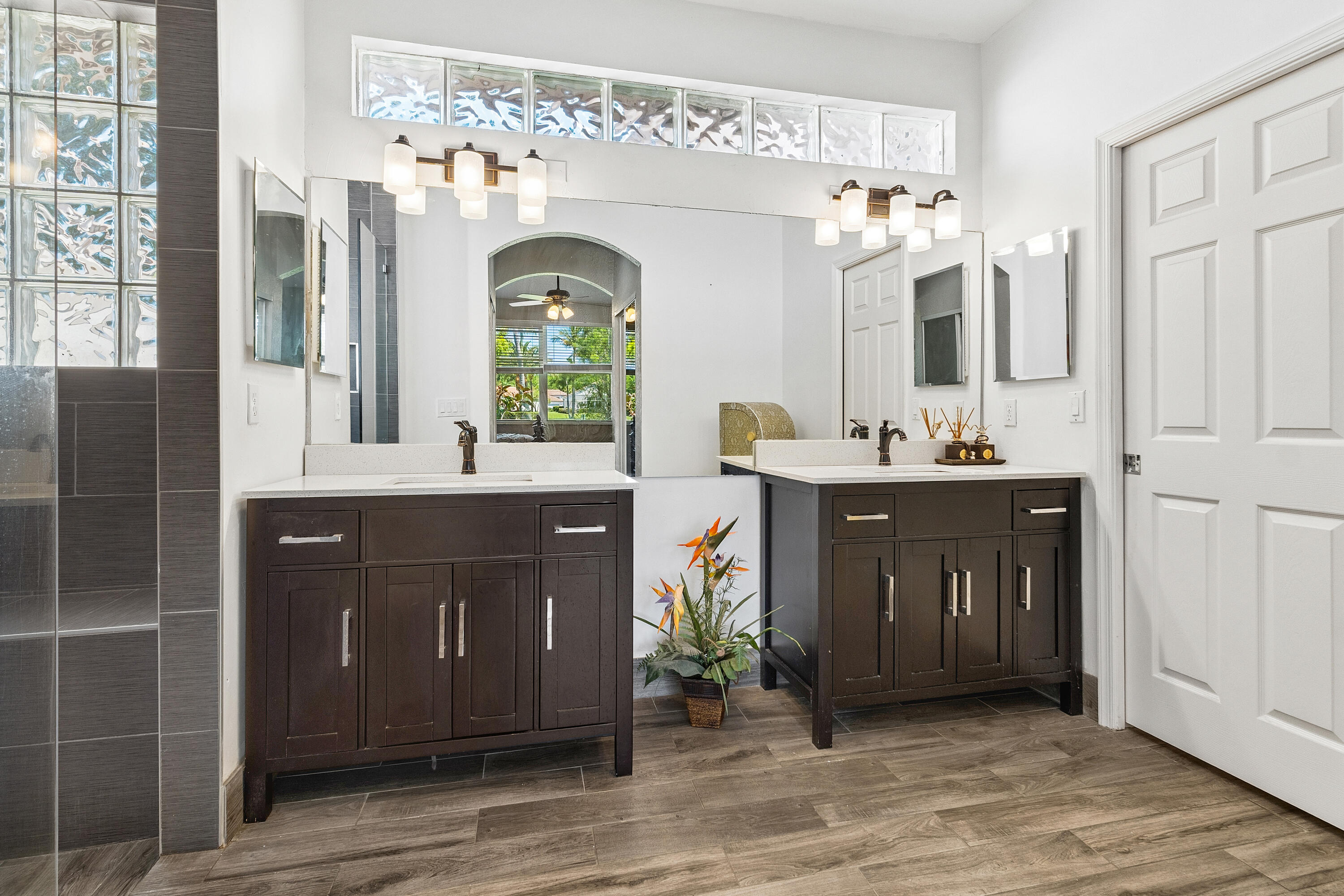 ABERDEEN COUNTRY CLUB - Residential