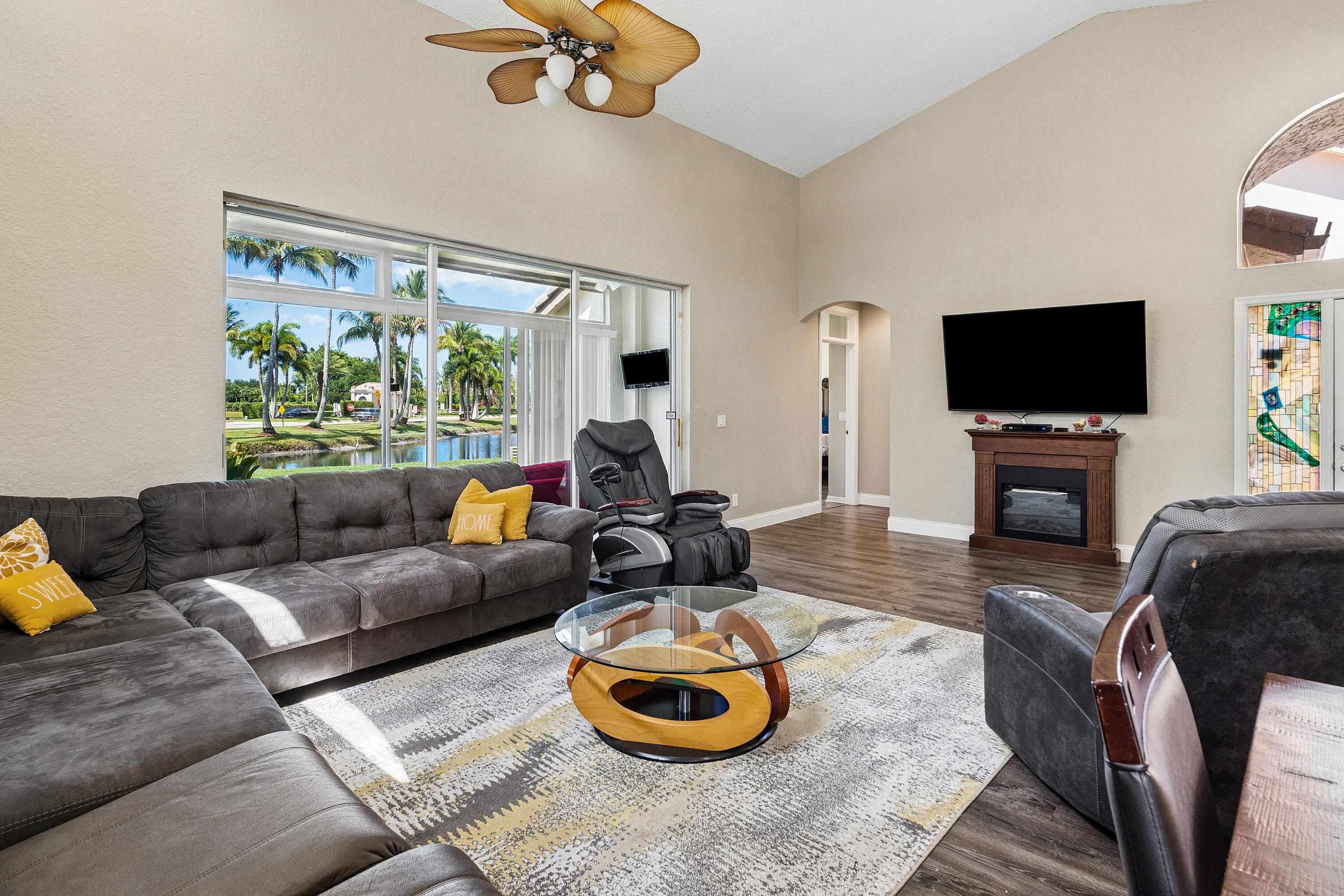 ABERDEEN COUNTRY CLUB - Residential