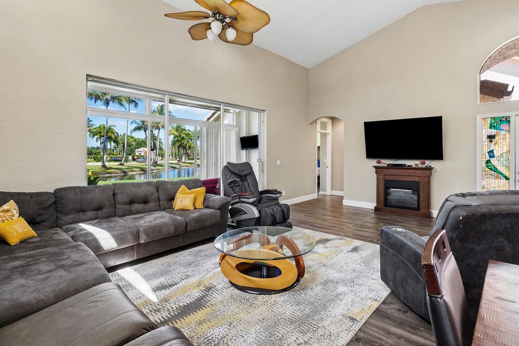 Photo of 8768 Shoal Creek Lane, Boynton Beach, FL 33472 (MLS # B26023470)