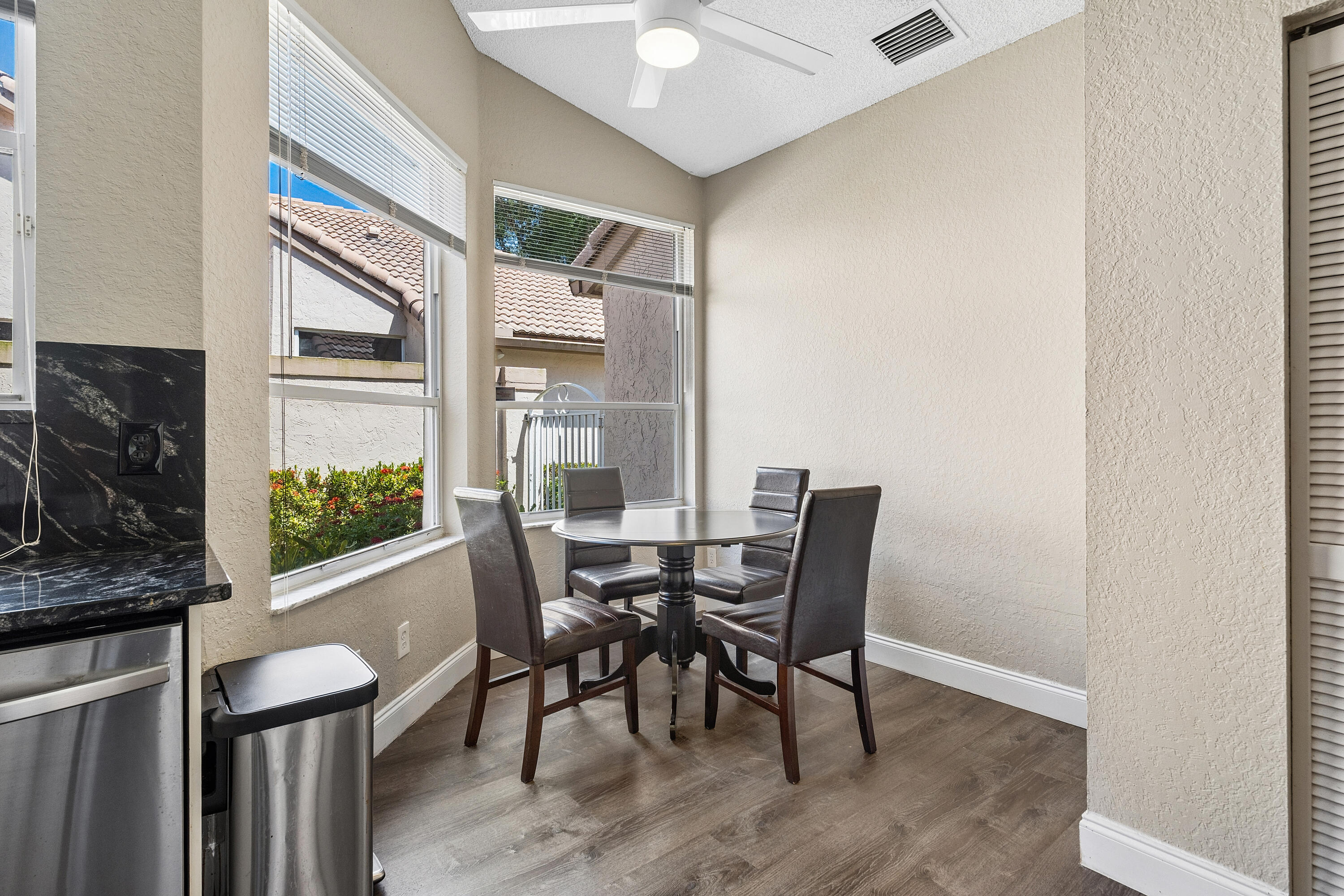 ABERDEEN COUNTRY CLUB - Residential