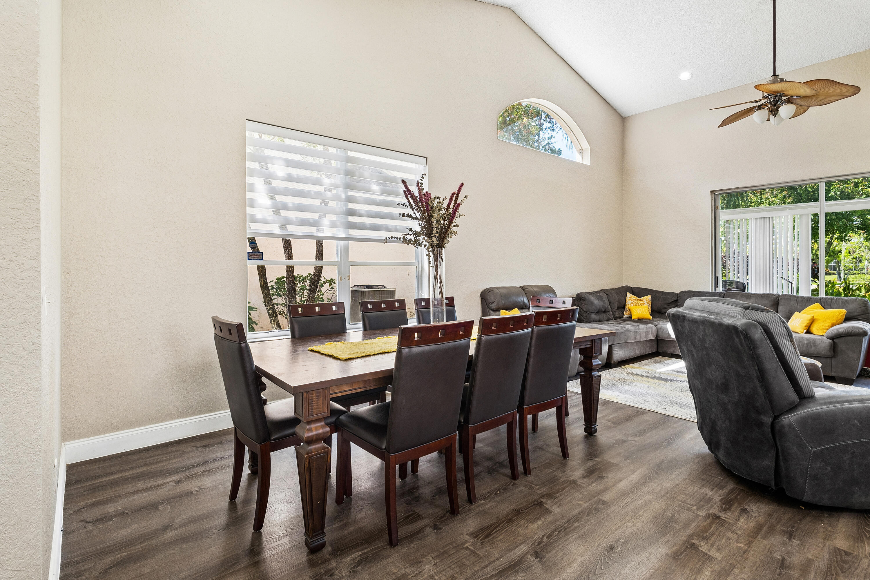 ABERDEEN COUNTRY CLUB - Residential
