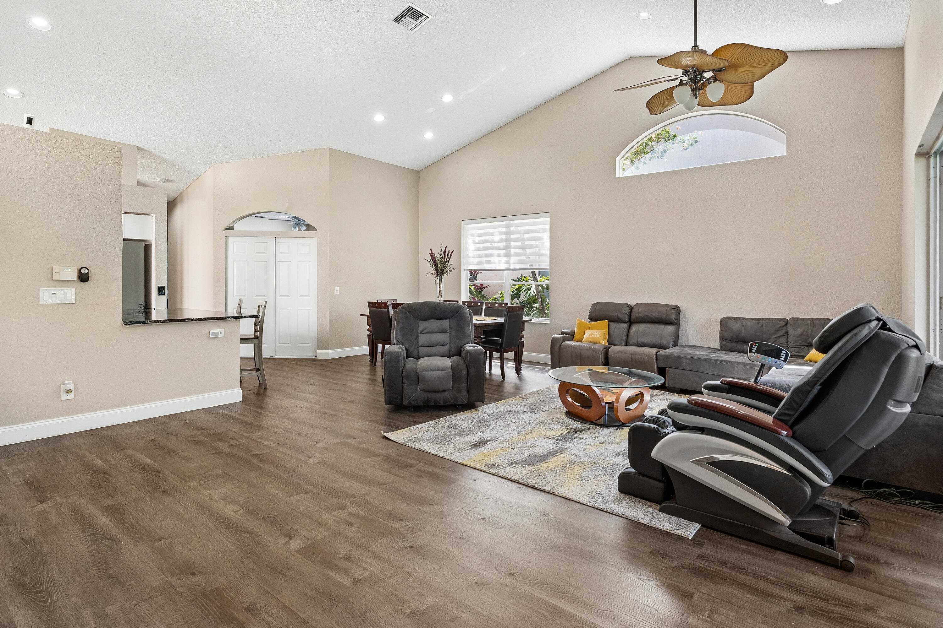ABERDEEN COUNTRY CLUB - Residential