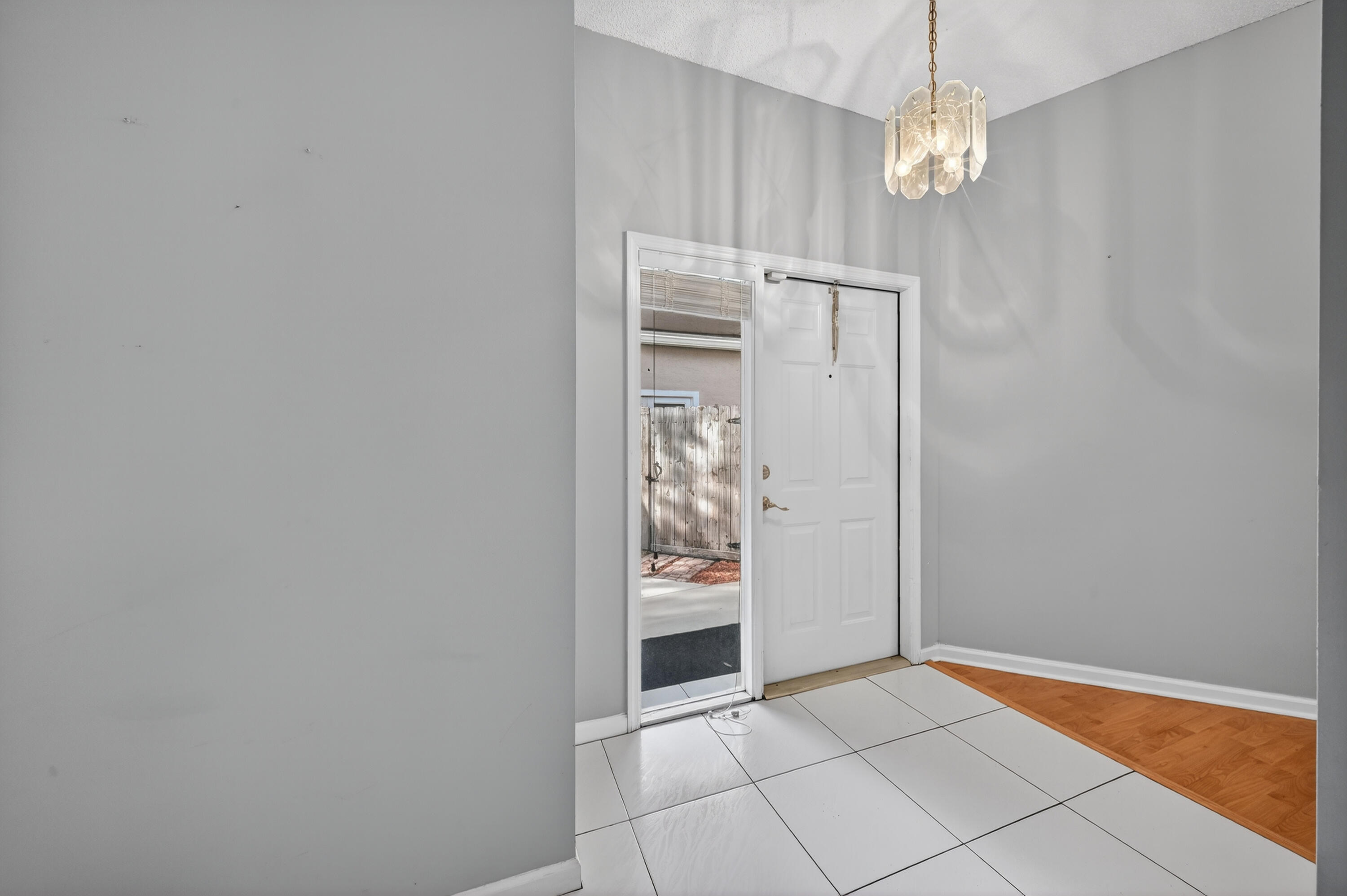 CENTRAL PARK LAKE - Residential