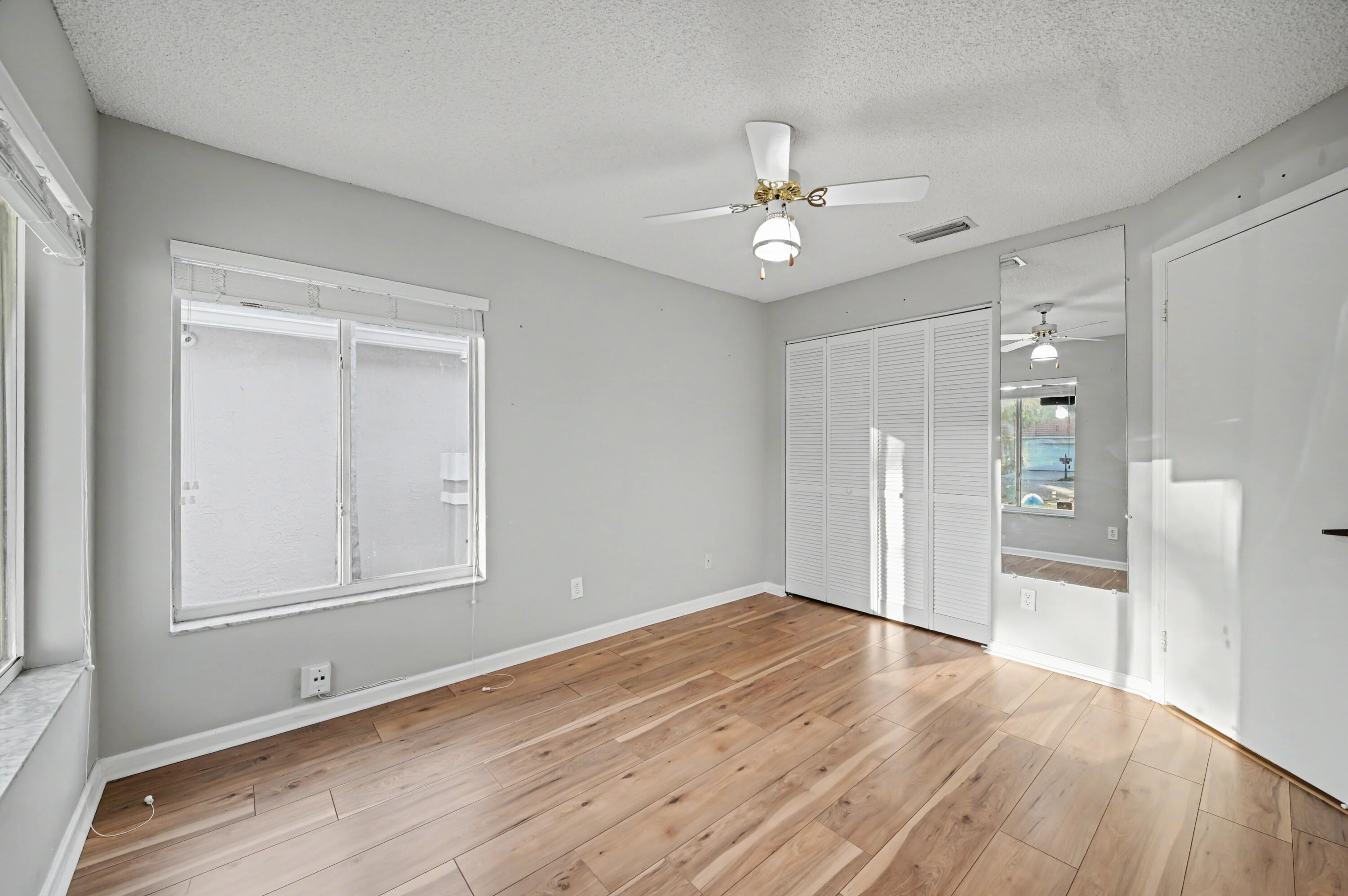 CENTRAL PARK LAKE - Residential