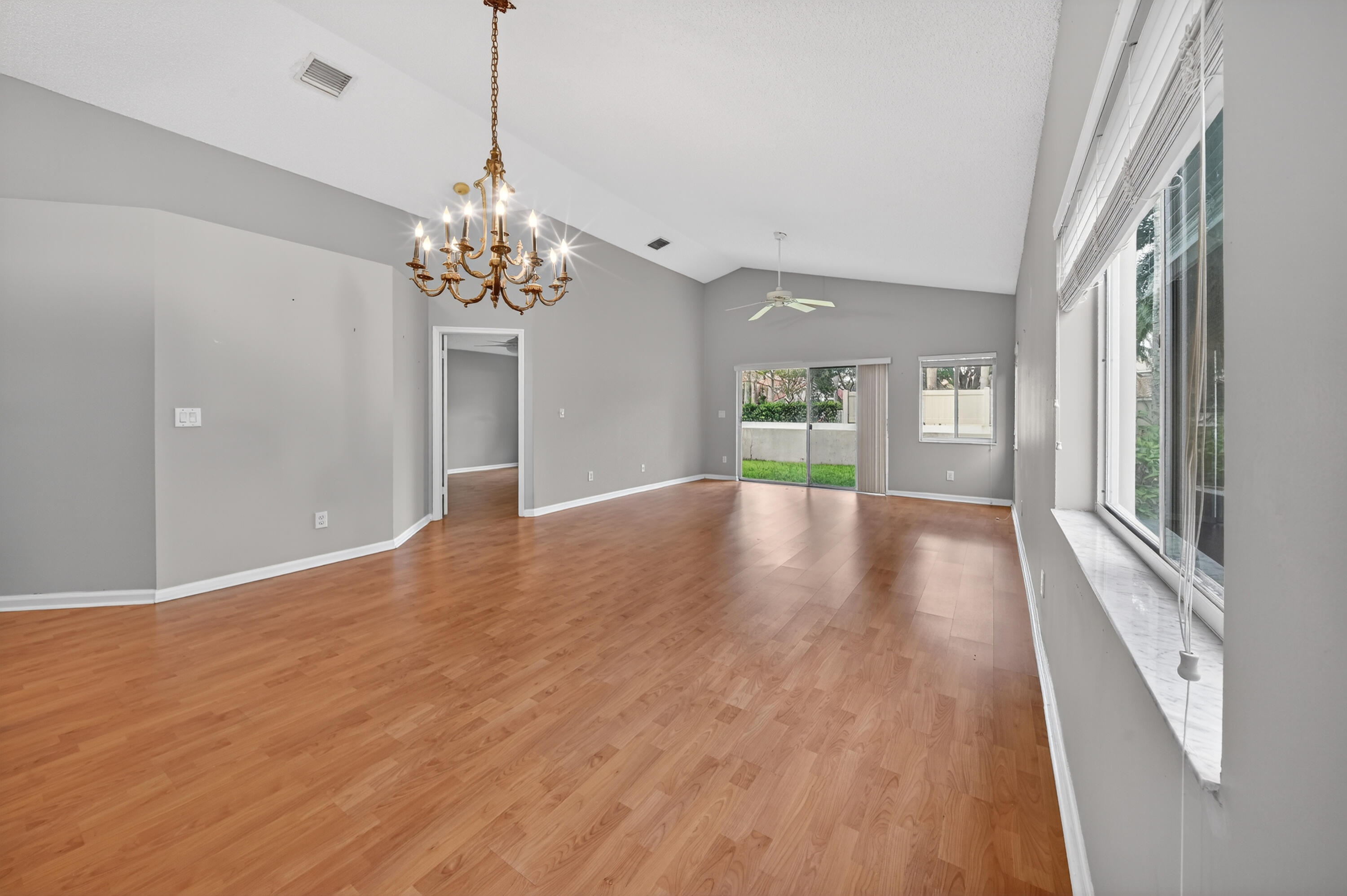 CENTRAL PARK LAKE - Residential