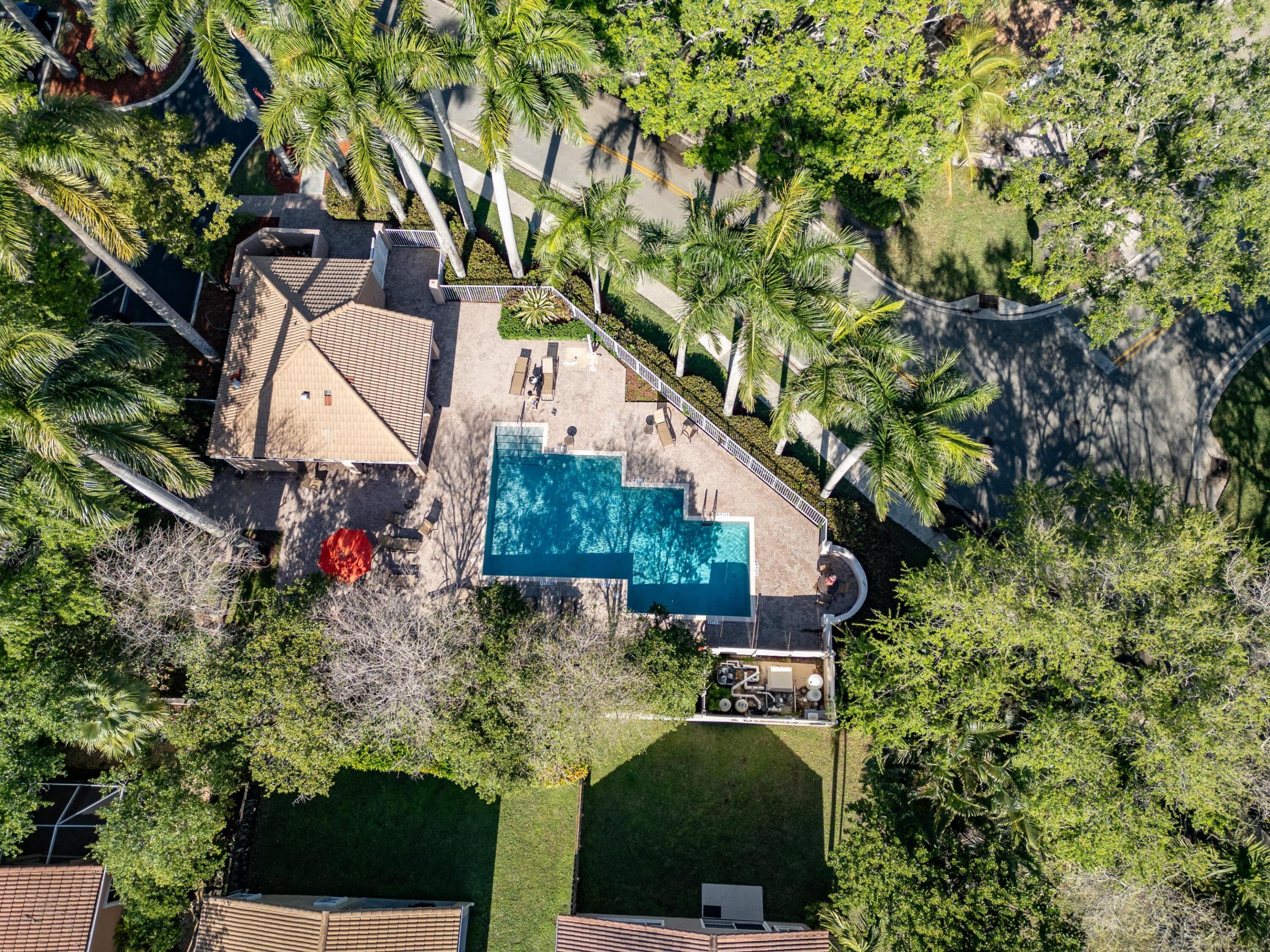 CENTRAL PARK LAKE - Residential