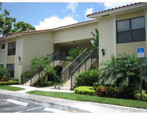 Palm Beach Place - Residential Lease