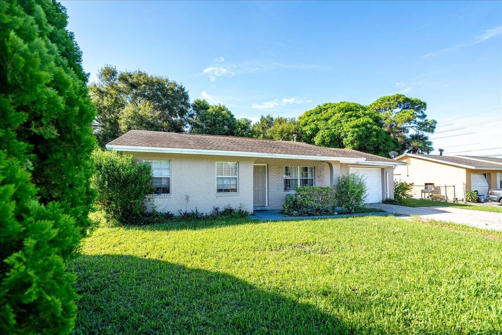 Photo of 3213 Indiana Court, Fort Pierce, FL 34947 (MLS # R11025235)