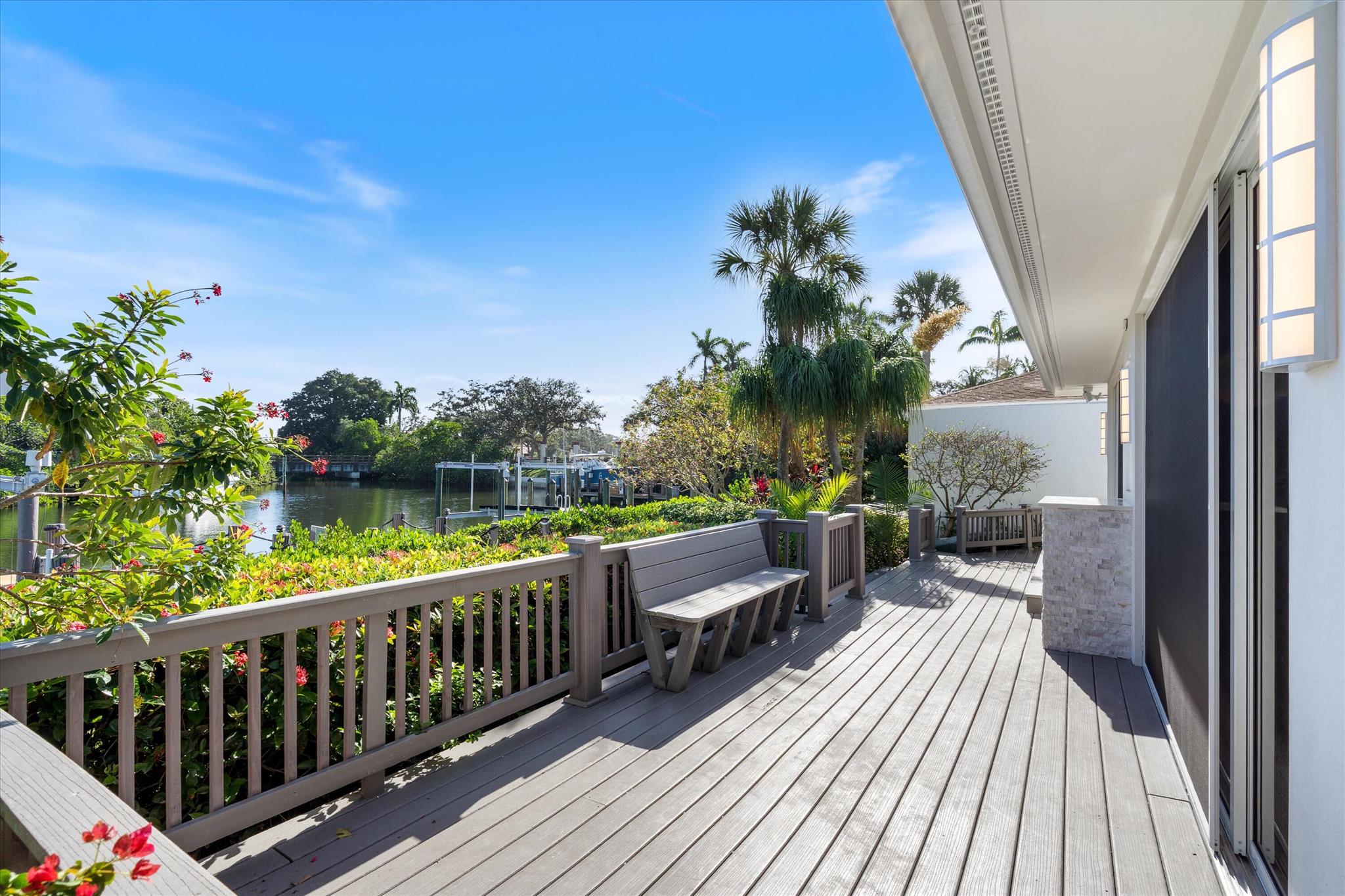 BAYTOWNE OF JONATHANS LAN - Residential