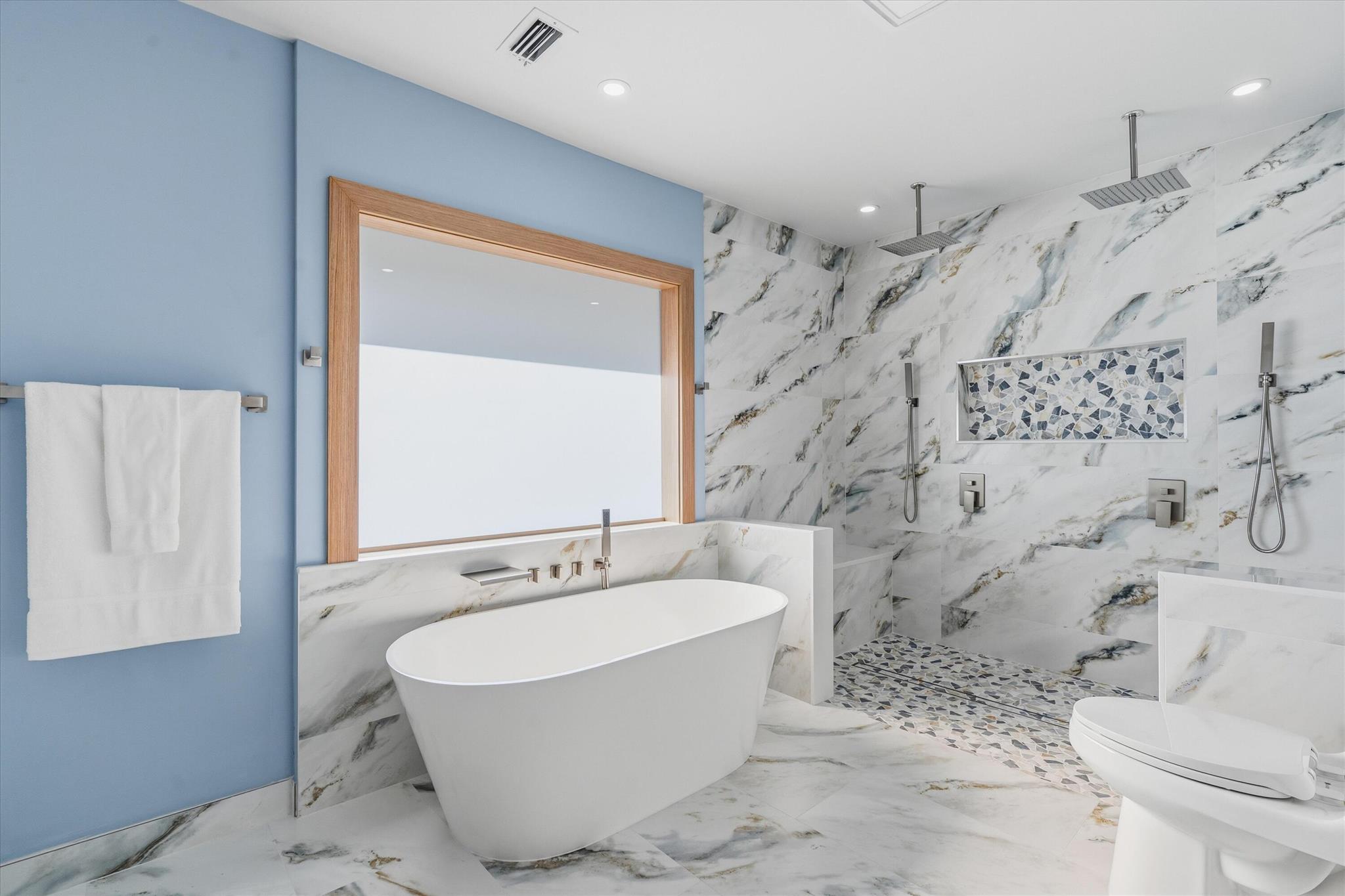 BAYTOWNE OF JONATHANS LAN - Residential