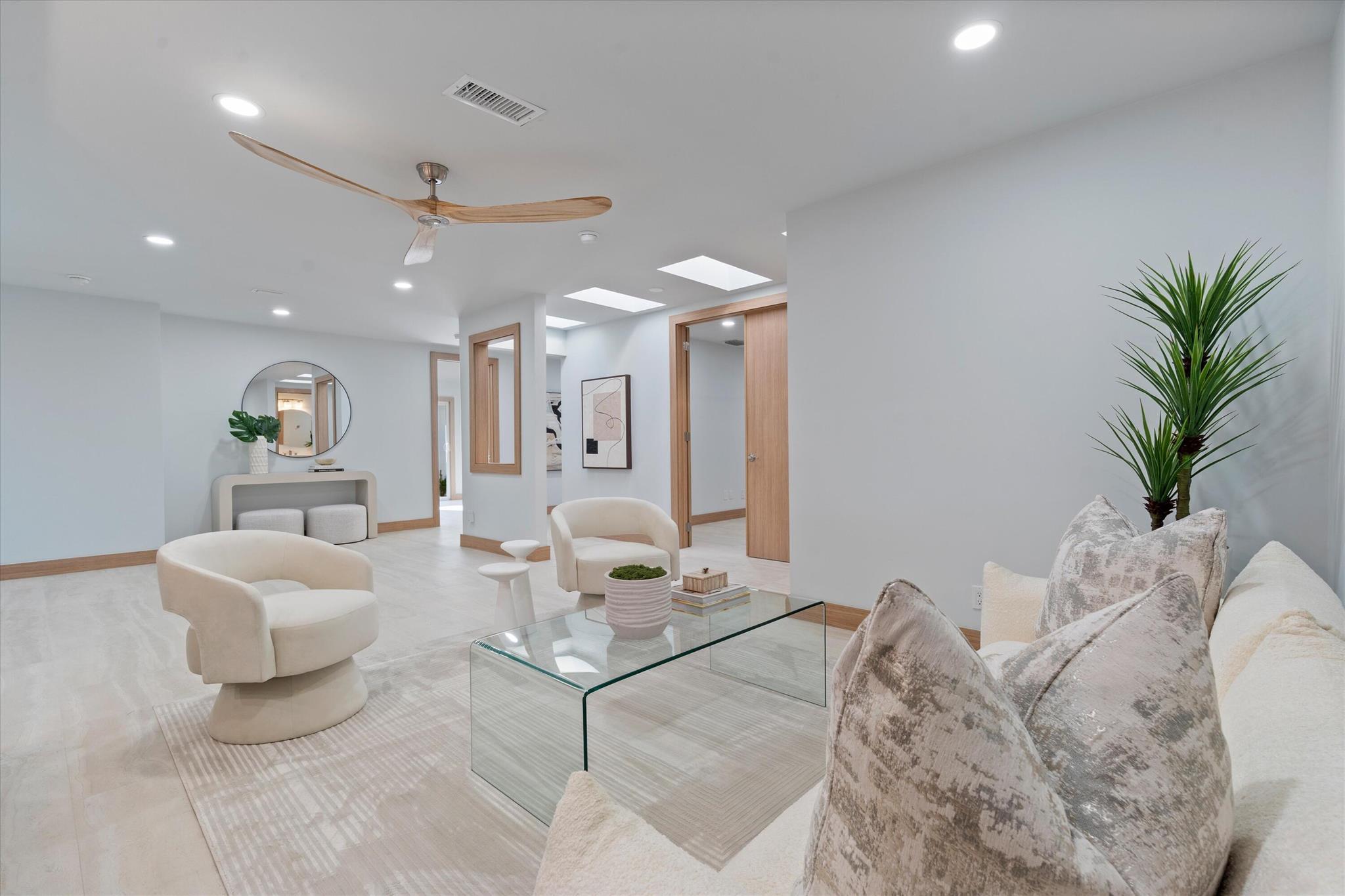 BAYTOWNE OF JONATHANS LAN - Residential