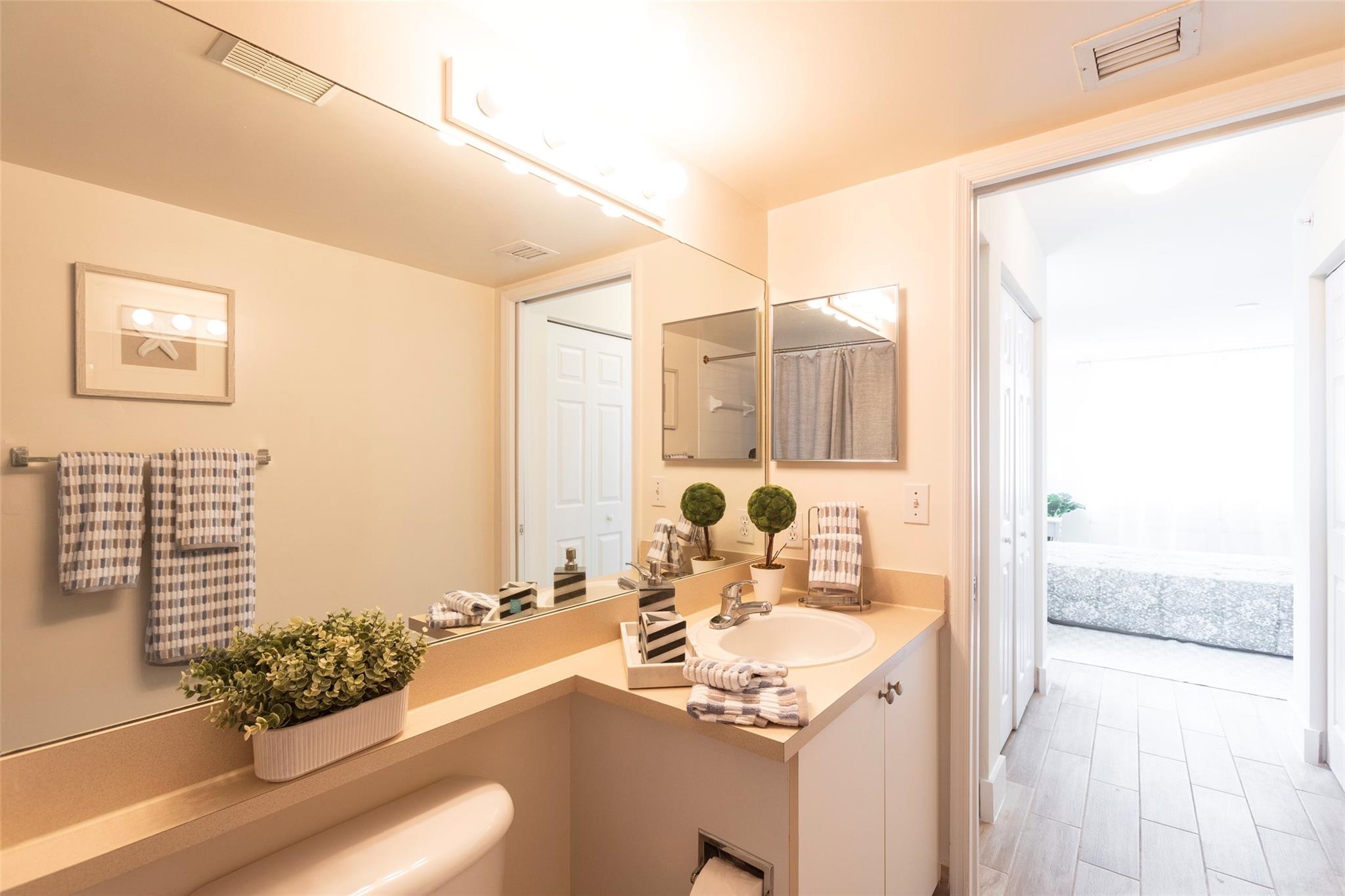 VVCC - Residential Lease