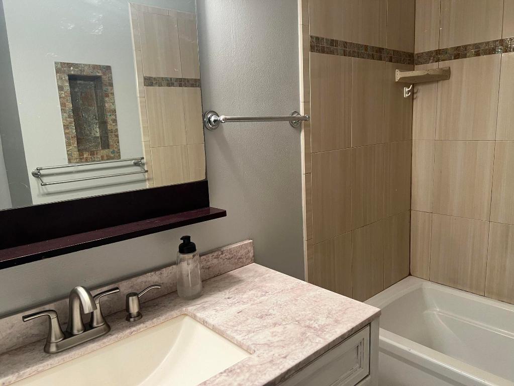 CANALAKE - Residential