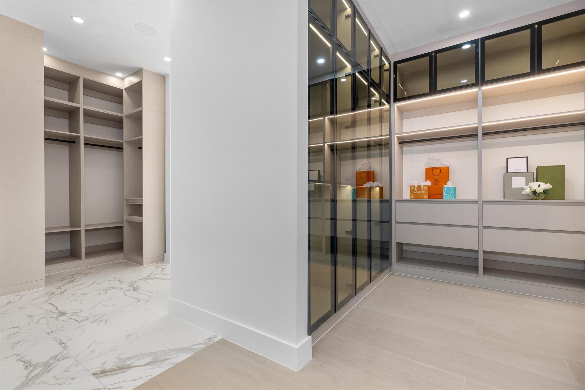 BOCA RATON SQUARE UNIT 2 - Residential