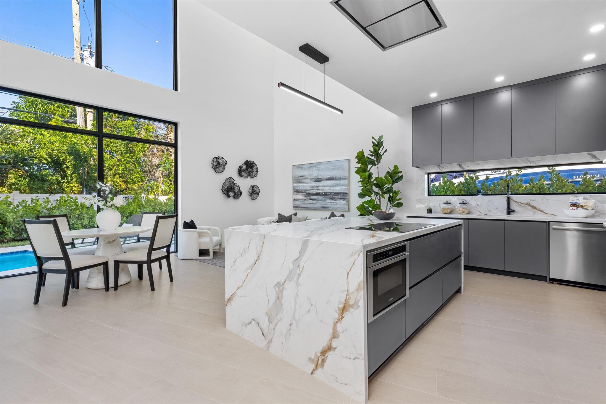 BOCA RATON SQUARE UNIT 2 - Residential