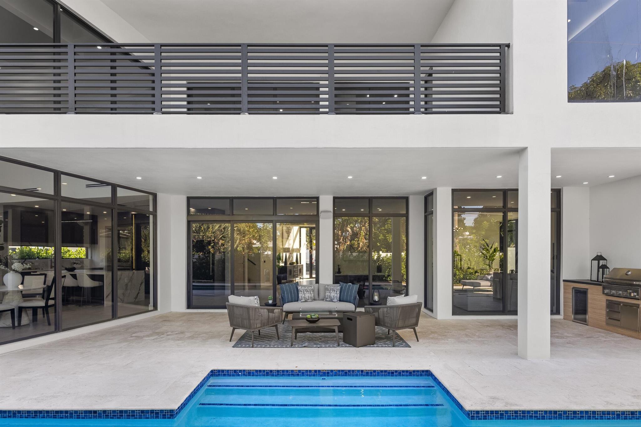 BOCA RATON SQUARE UNIT 2 - Residential